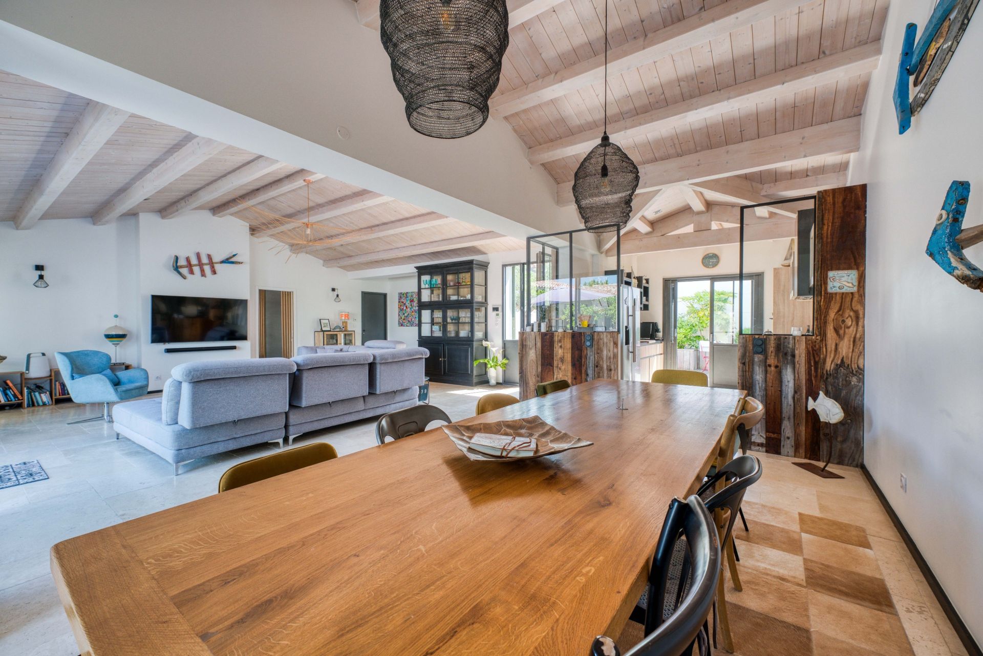 luxury house 9 Rooms for sale on STE MARIE DE RE (17740)