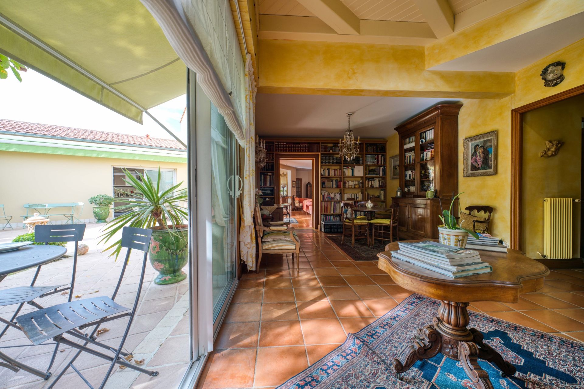 luxury house 6 Rooms for sale on CHATELAILLON PLAGE (17340)
