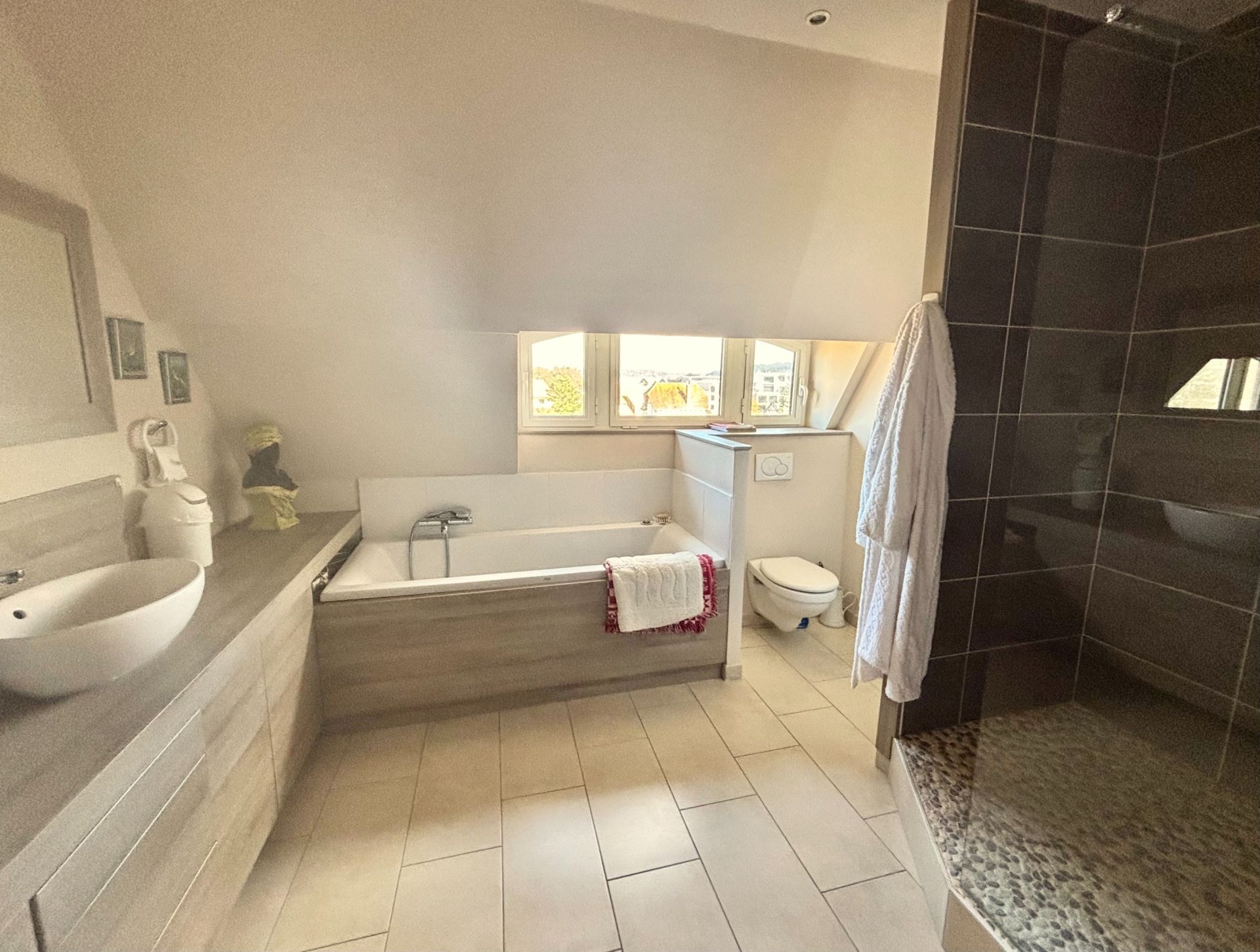 appartement de luxe 5 Pièces en vente sur BENERVILLE SUR MER (14910)