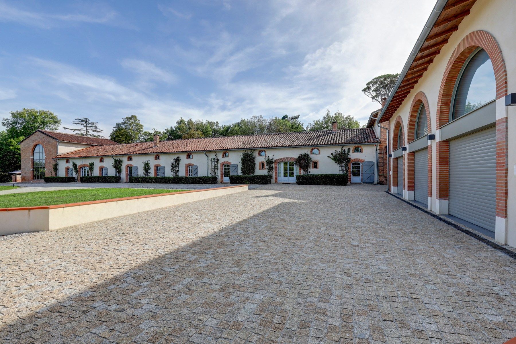 maison de luxe 14 Pièces en vente sur VERFEIL (31590)