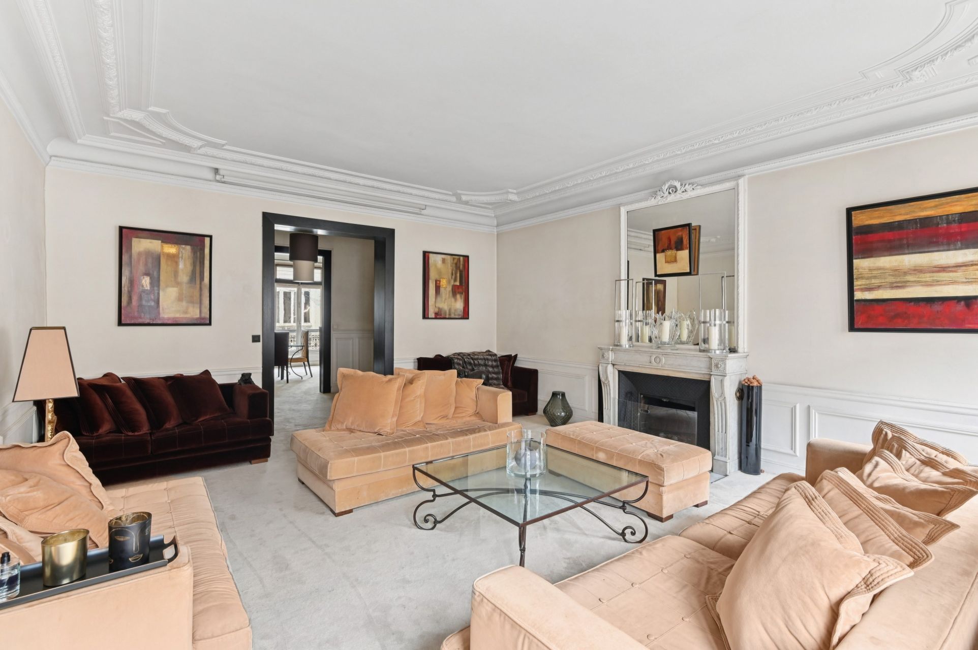 luxury apartment 5 Rooms for sale on PARIS (75008)