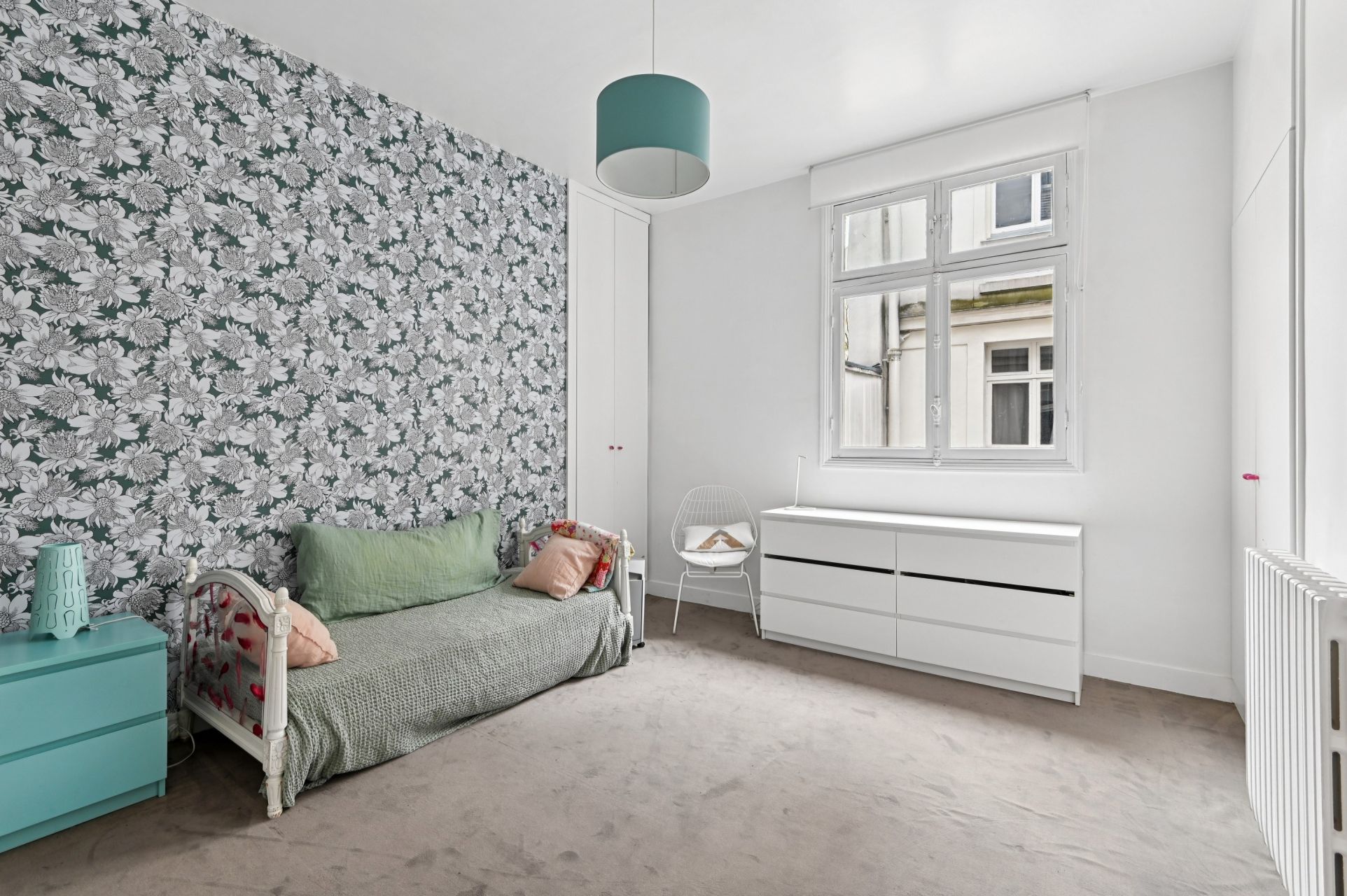 luxury apartment 5 Rooms for sale on PARIS (75008)