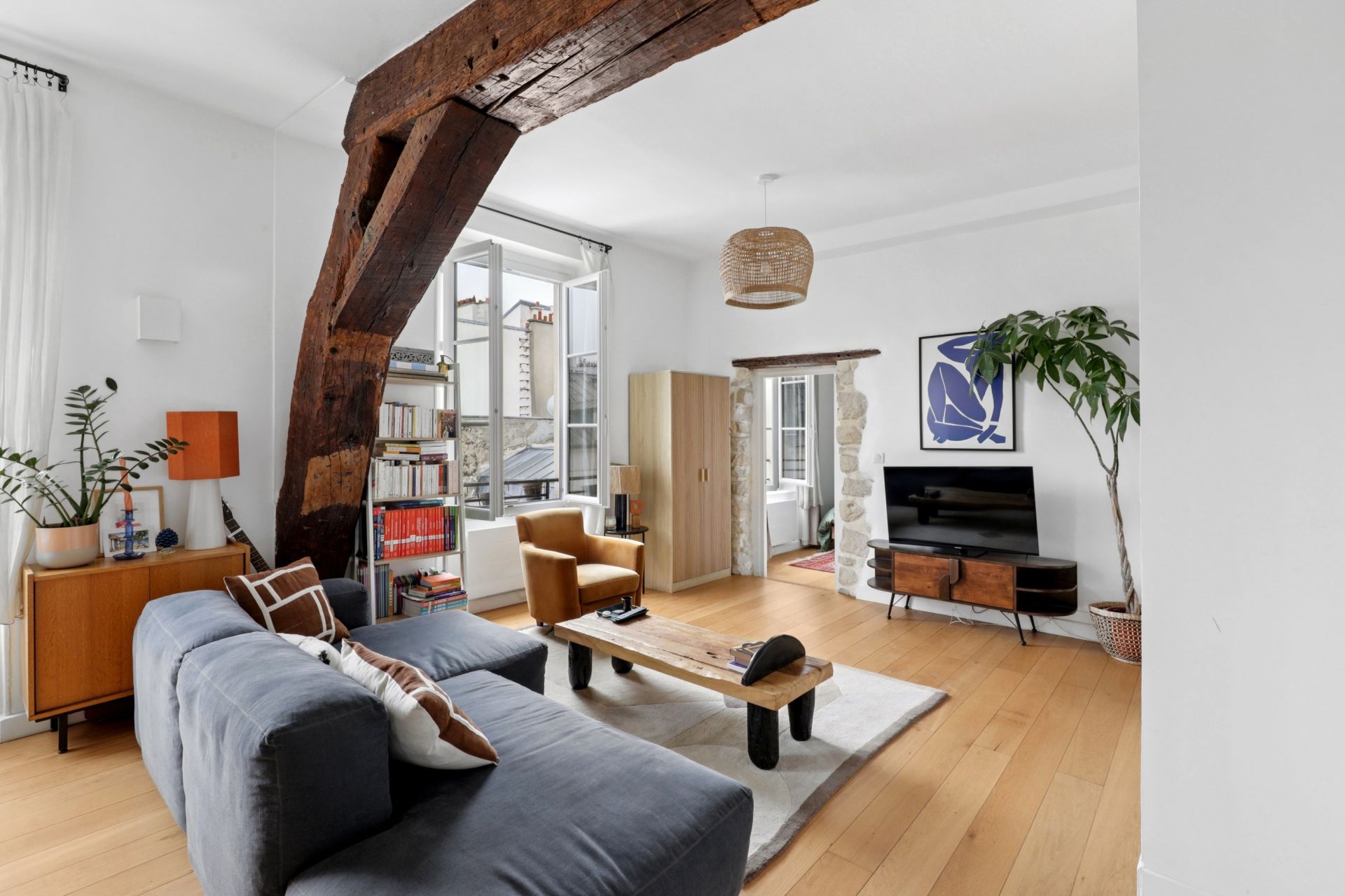 luxury apartment 2 Rooms for sale on PARIS (75003)