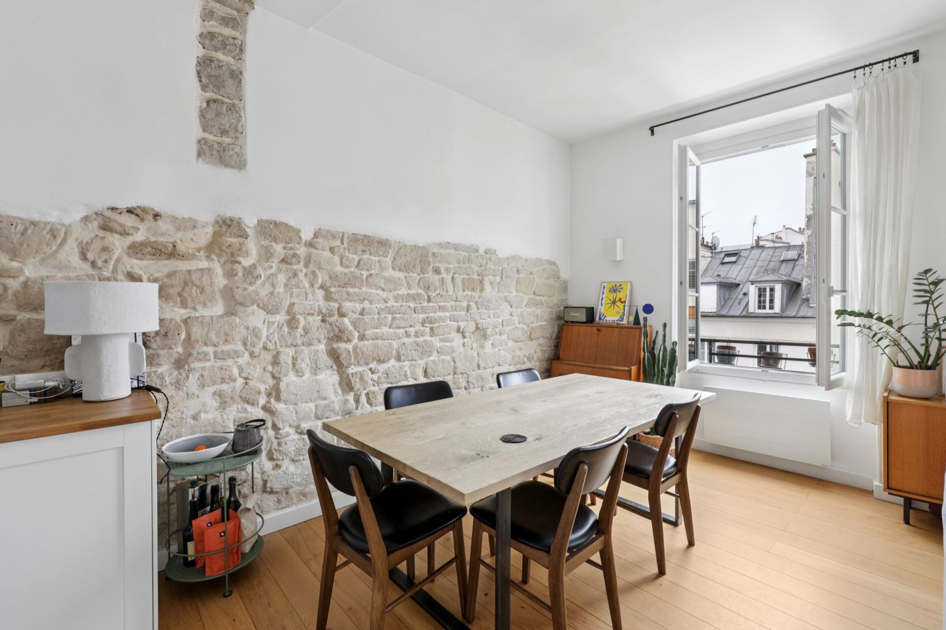 luxury apartment 2 Rooms for sale on PARIS (75003)