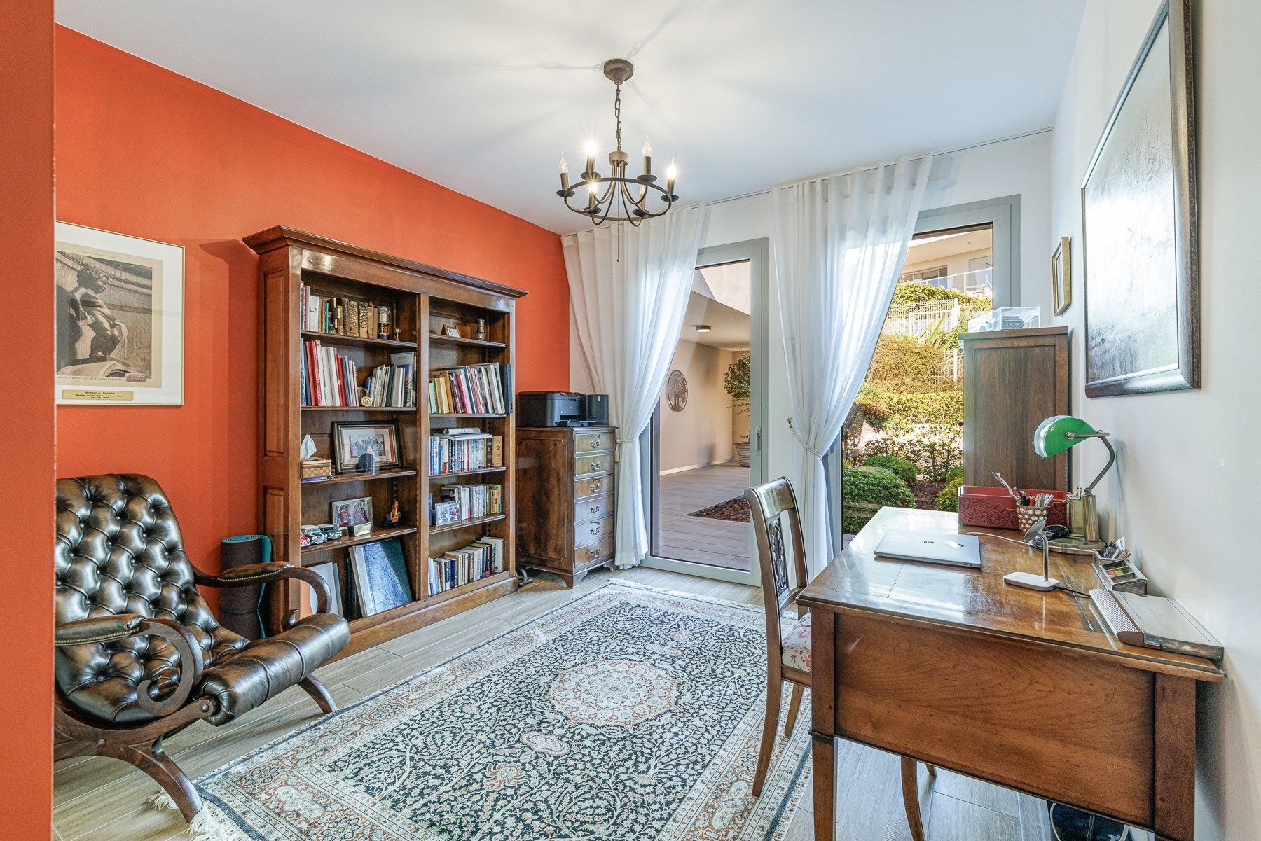 luxury apartment 6 Rooms for sale on NICE (06000)