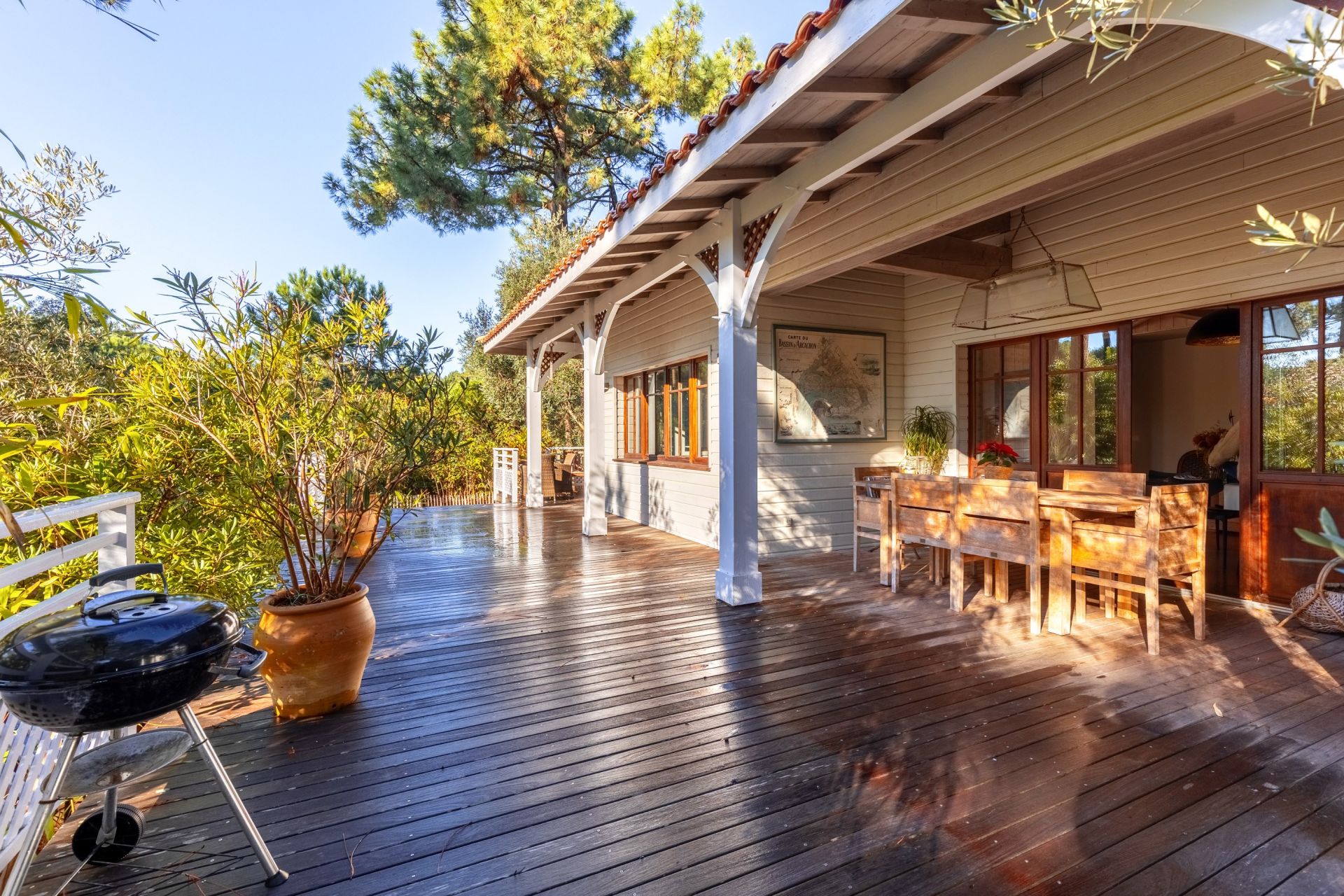 luxury house 7 Rooms for sale on CAP FERRET (33970)