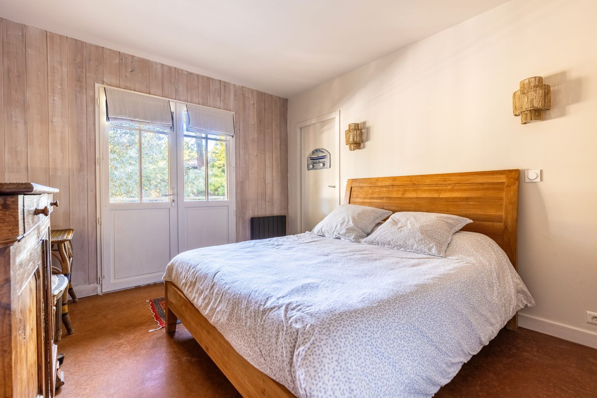 luxury house 7 Rooms for sale on CAP FERRET (33970)