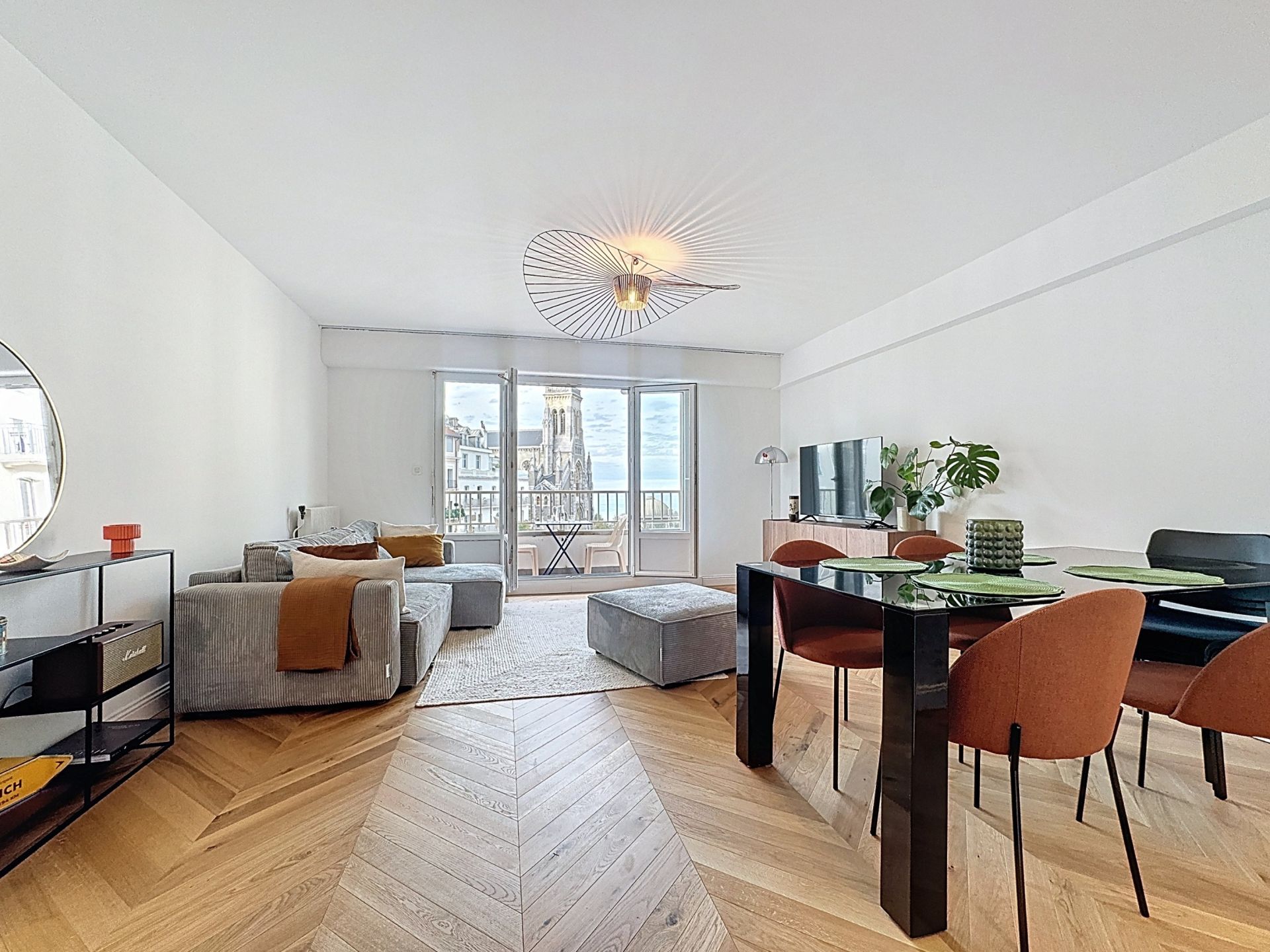 luxury apartment 3 Rooms for sale on BIARRITZ (64200)