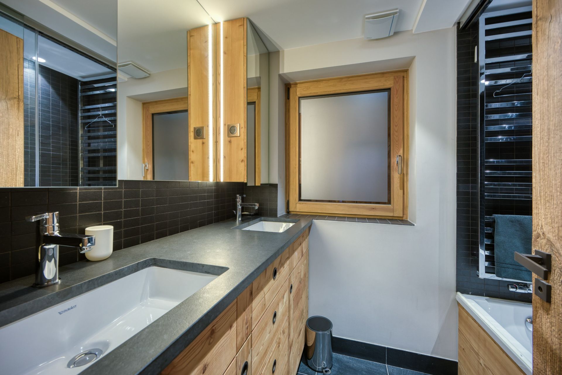 appartement de luxe 10 Pièces en vente sur MERIBEL LES ALLUES (73550)