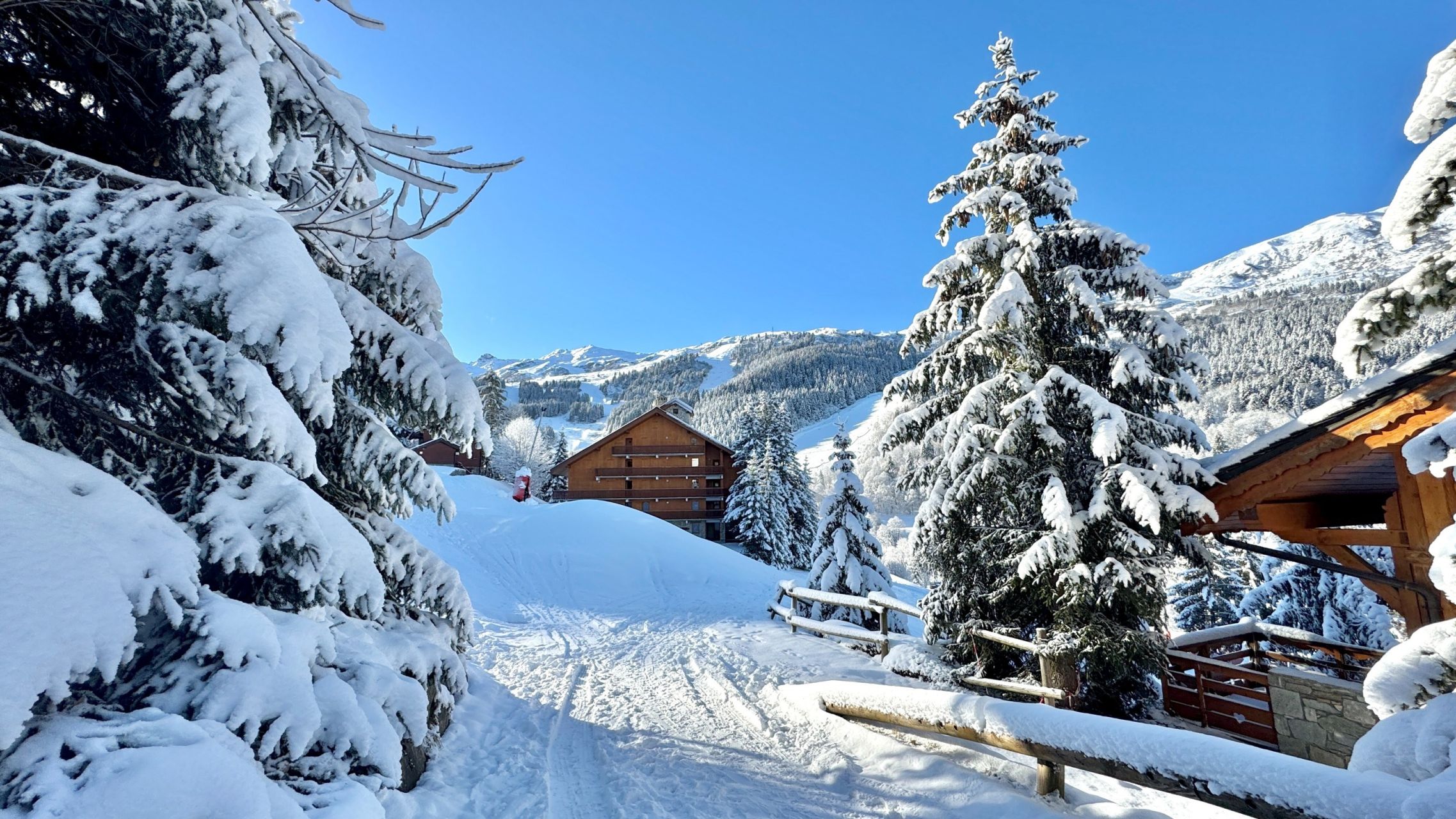 chalet de luxe 10 Pièces en vente sur MERIBEL LES ALLUES (73550)