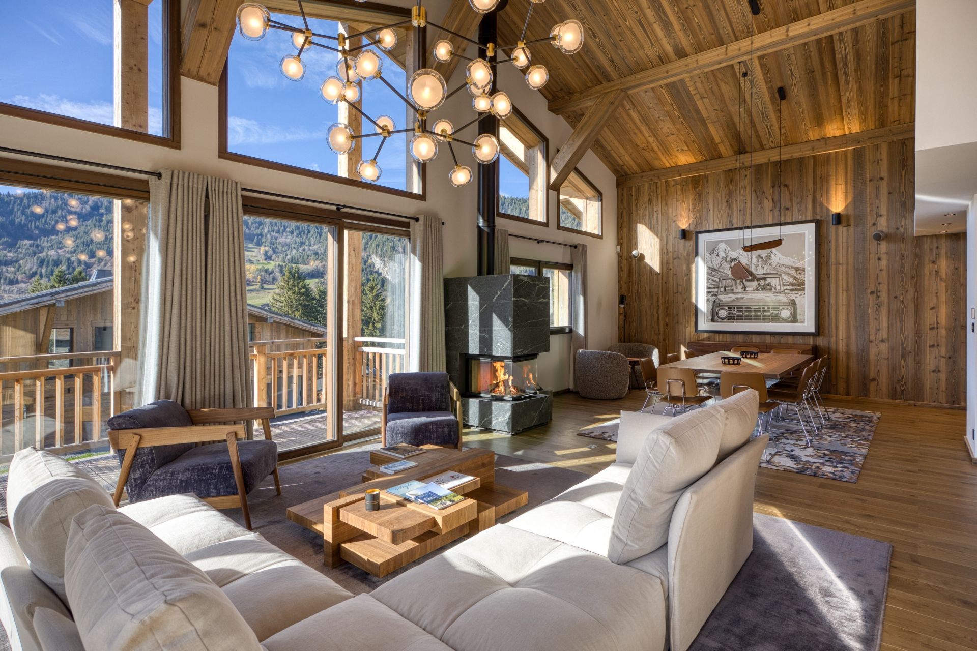 luxury chalet 8 Rooms for seasonal rent on MEGEVE (74120)