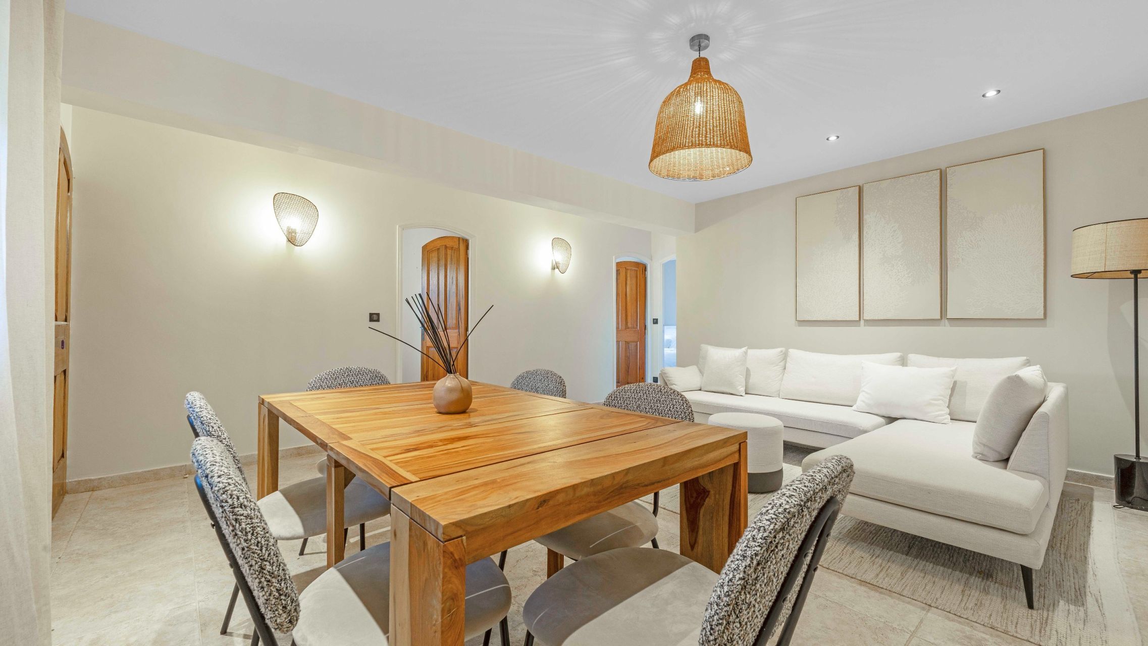 mansion 12 Rooms for sale on GRIMAUD (83310)