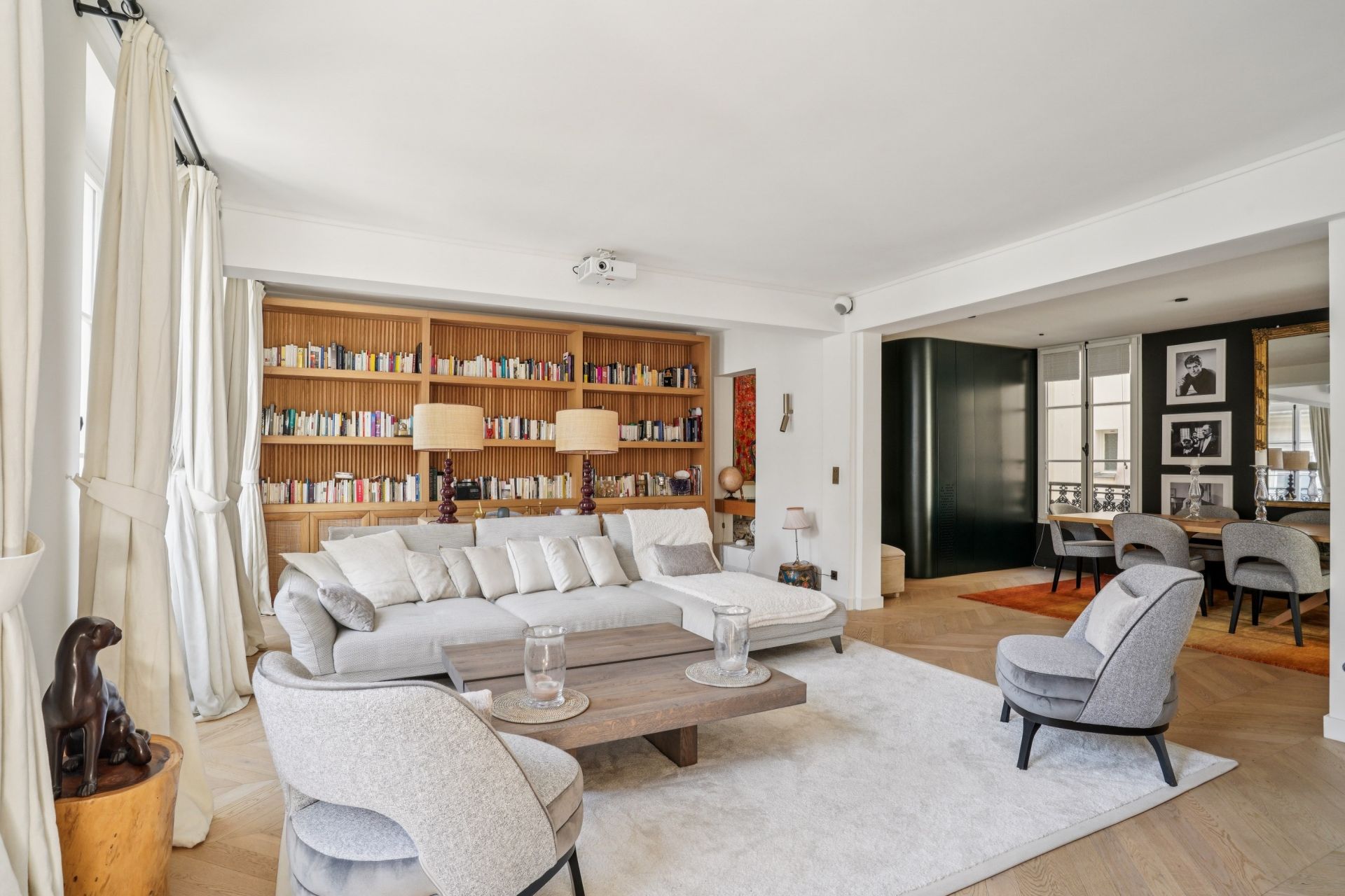 luxury apartment 5 Rooms for sale on PARIS (75006)