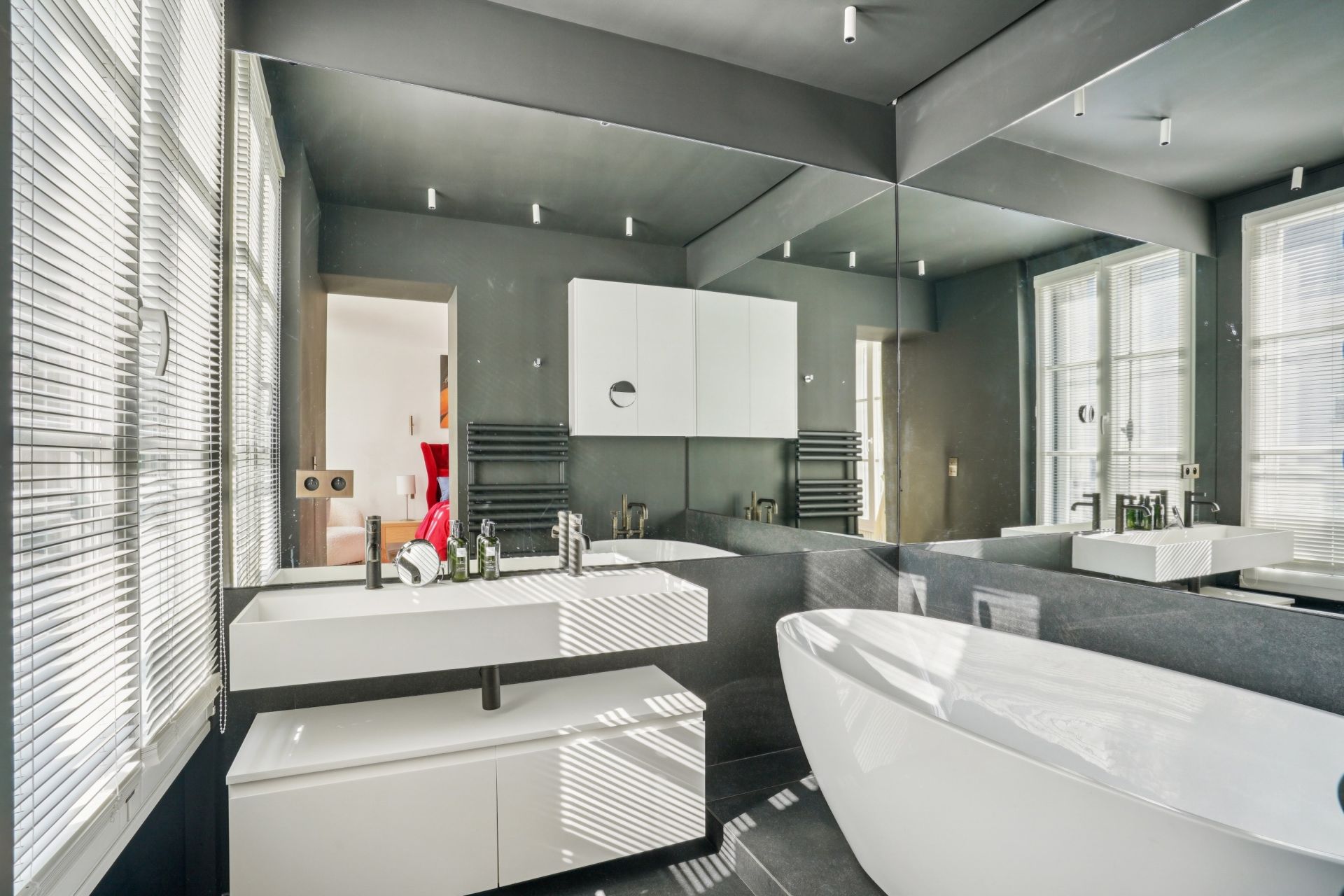 luxury apartment 5 Rooms for sale on PARIS (75006)