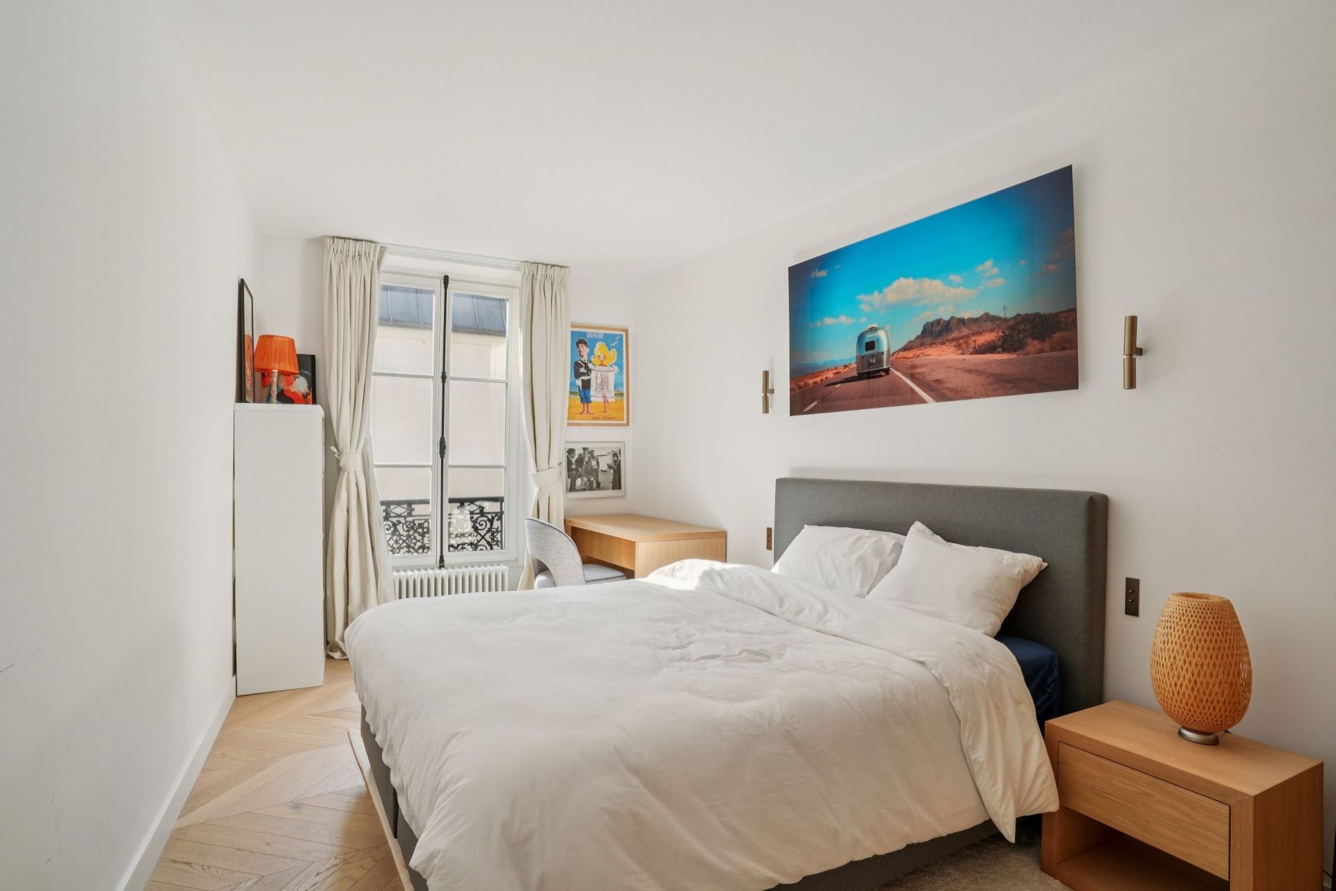 luxury apartment 5 Rooms for sale on PARIS (75006)