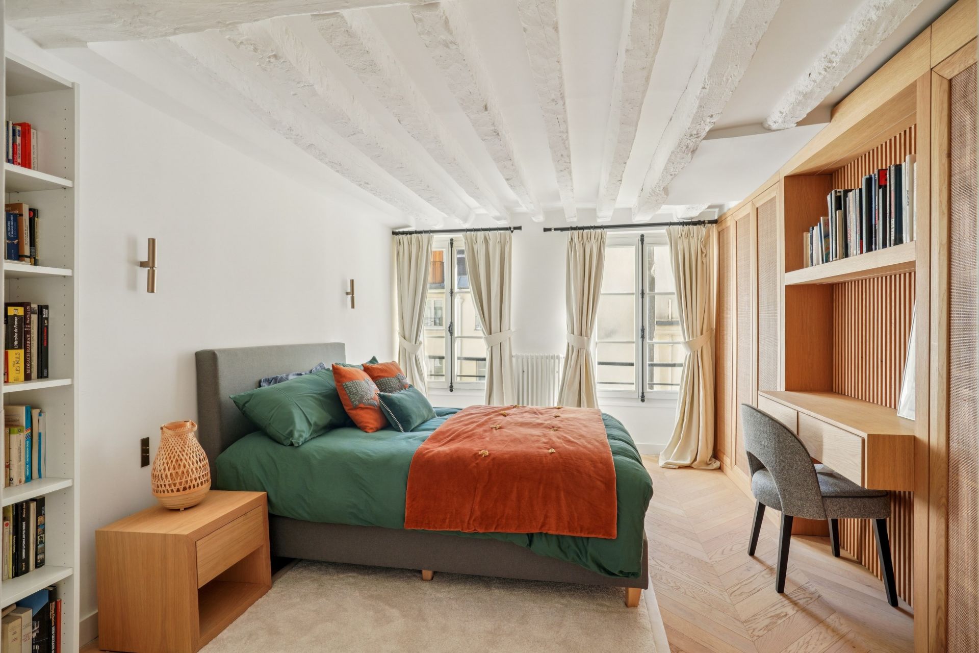 luxury apartment 5 Rooms for sale on PARIS (75006)