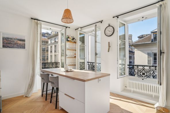 Vente Appartement de luxe Paris 6 5&nbsp;Pièces 149.72&nbsp;m²