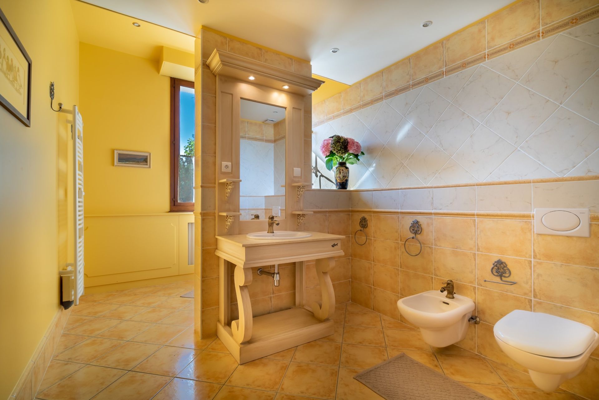 luxury apartment 7 Rooms for sale on EVIAN LES BAINS (74500)