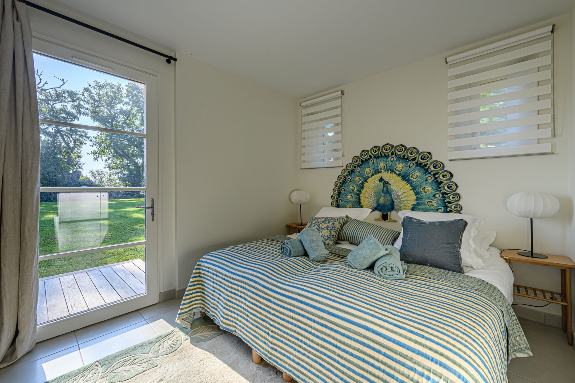 luxury house 4 Rooms for seasonal rent on ARRADON (56610)