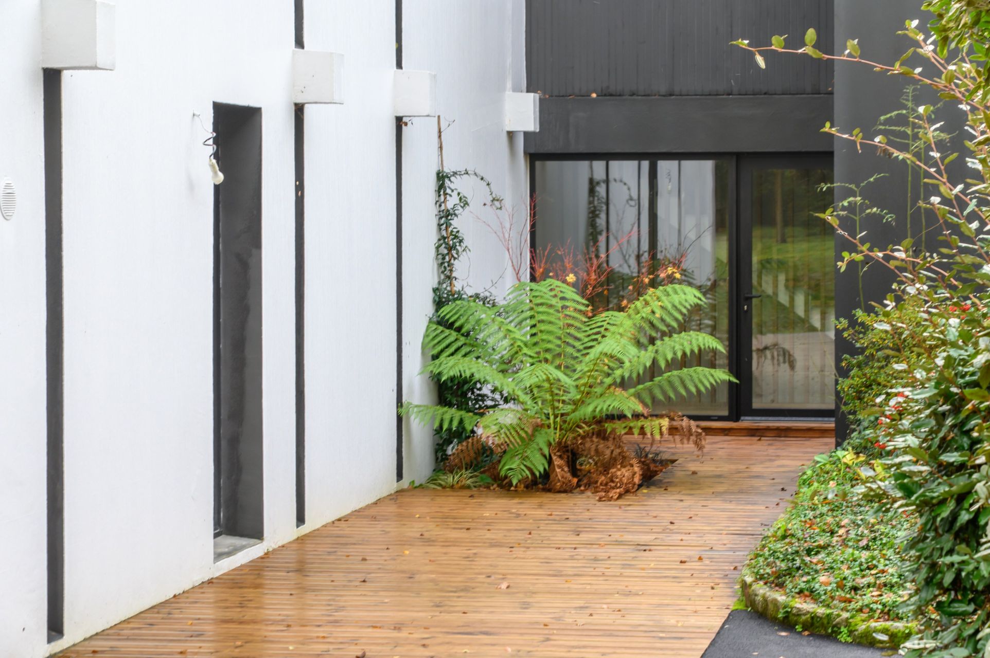 luxury house 12 Rooms for sale on CRACH (56950)