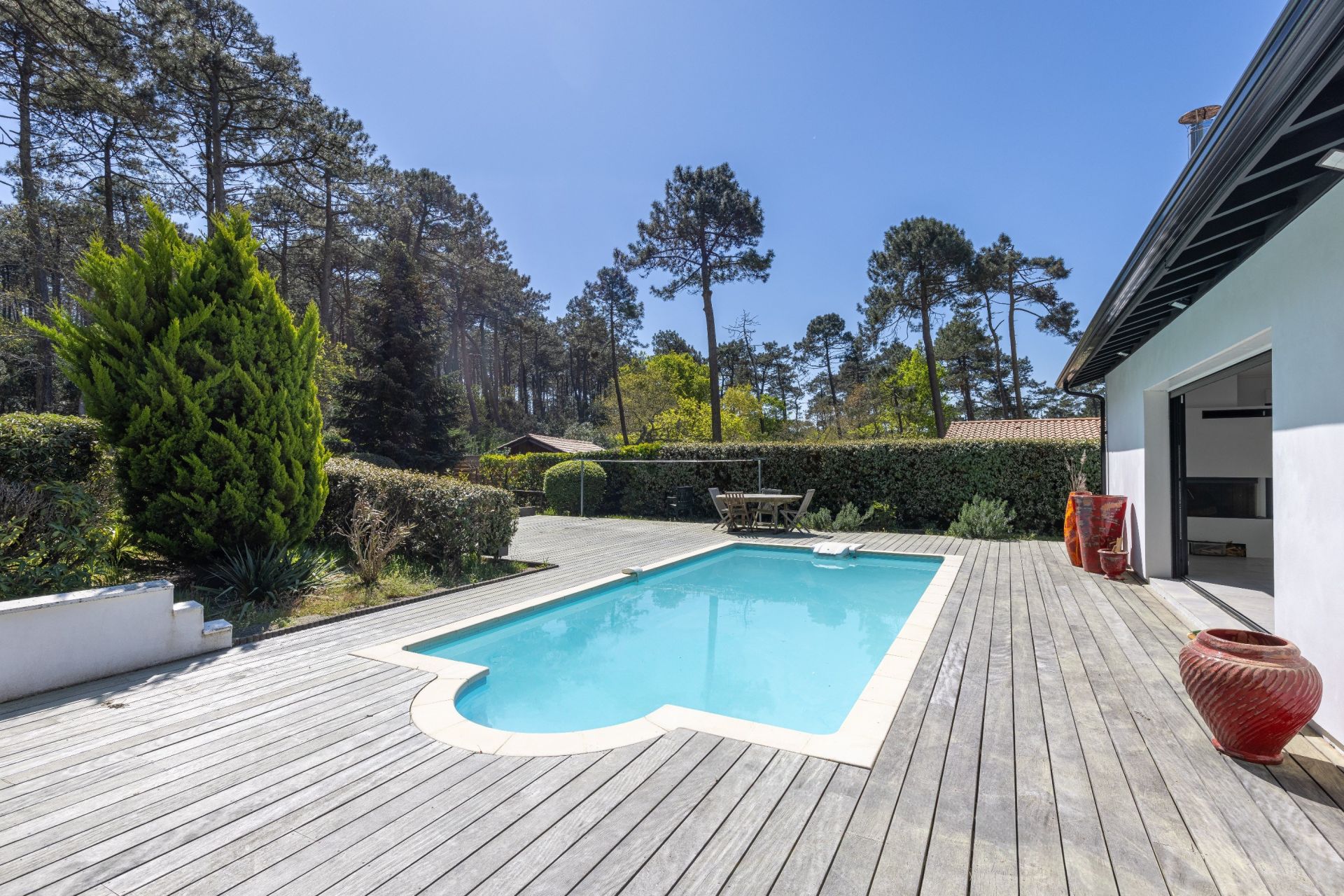 luxury house 5 Rooms for sale on PYLA SUR MER (33115)