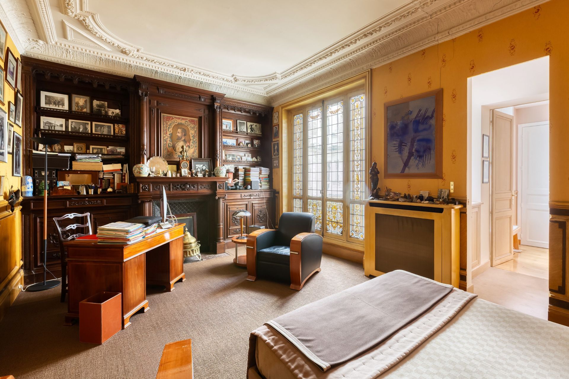 luxury apartment 11 Rooms for sale on PARIS (75004)