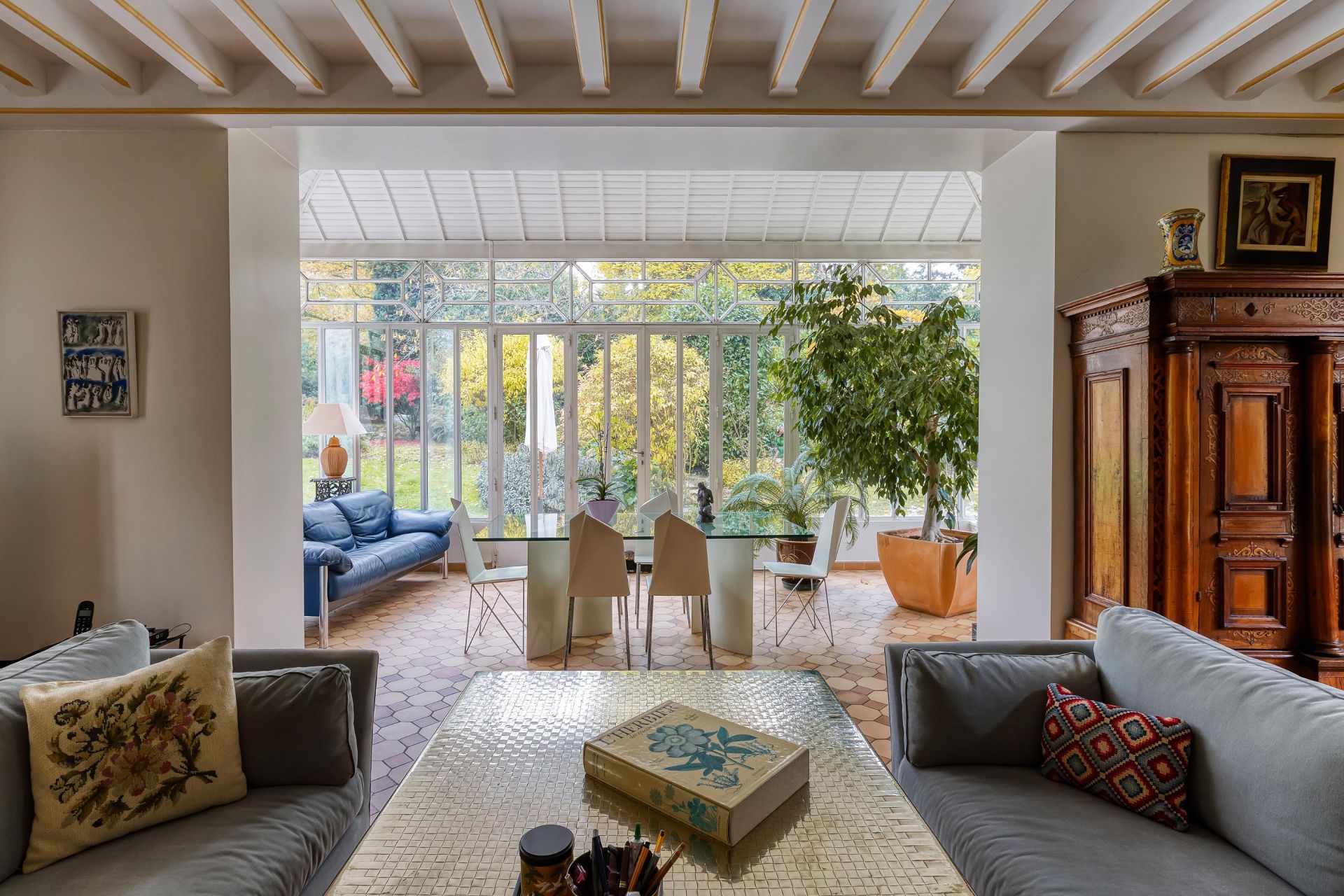 luxury house 12 Rooms for sale on MARNES LA COQUETTE (92430)