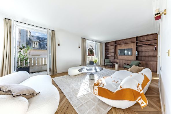 Sale Luxury apartment Paris 7 5 Rooms 120 m²