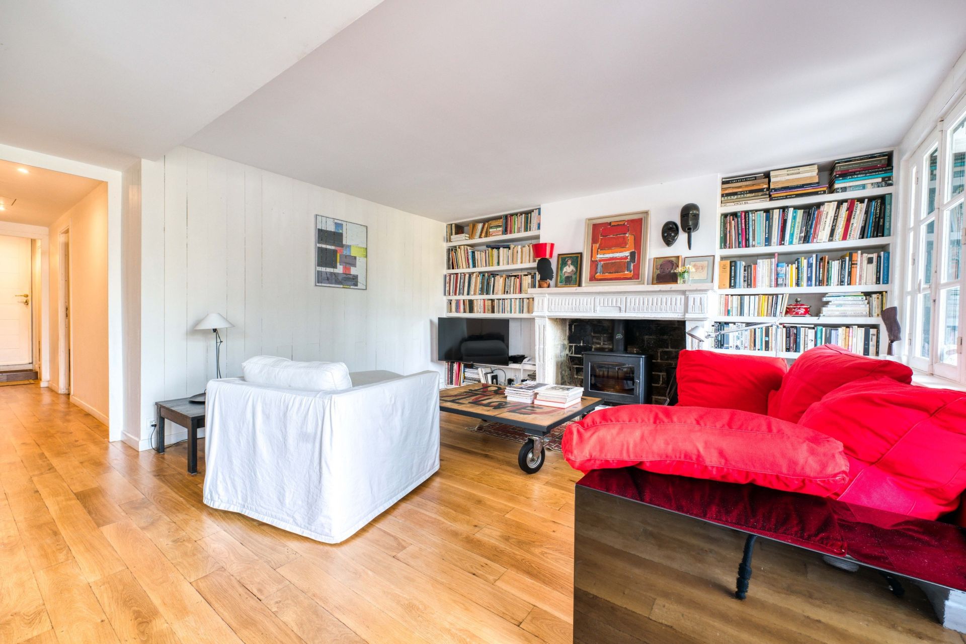 luxury house 7 Rooms for sale on LOIX (17111)