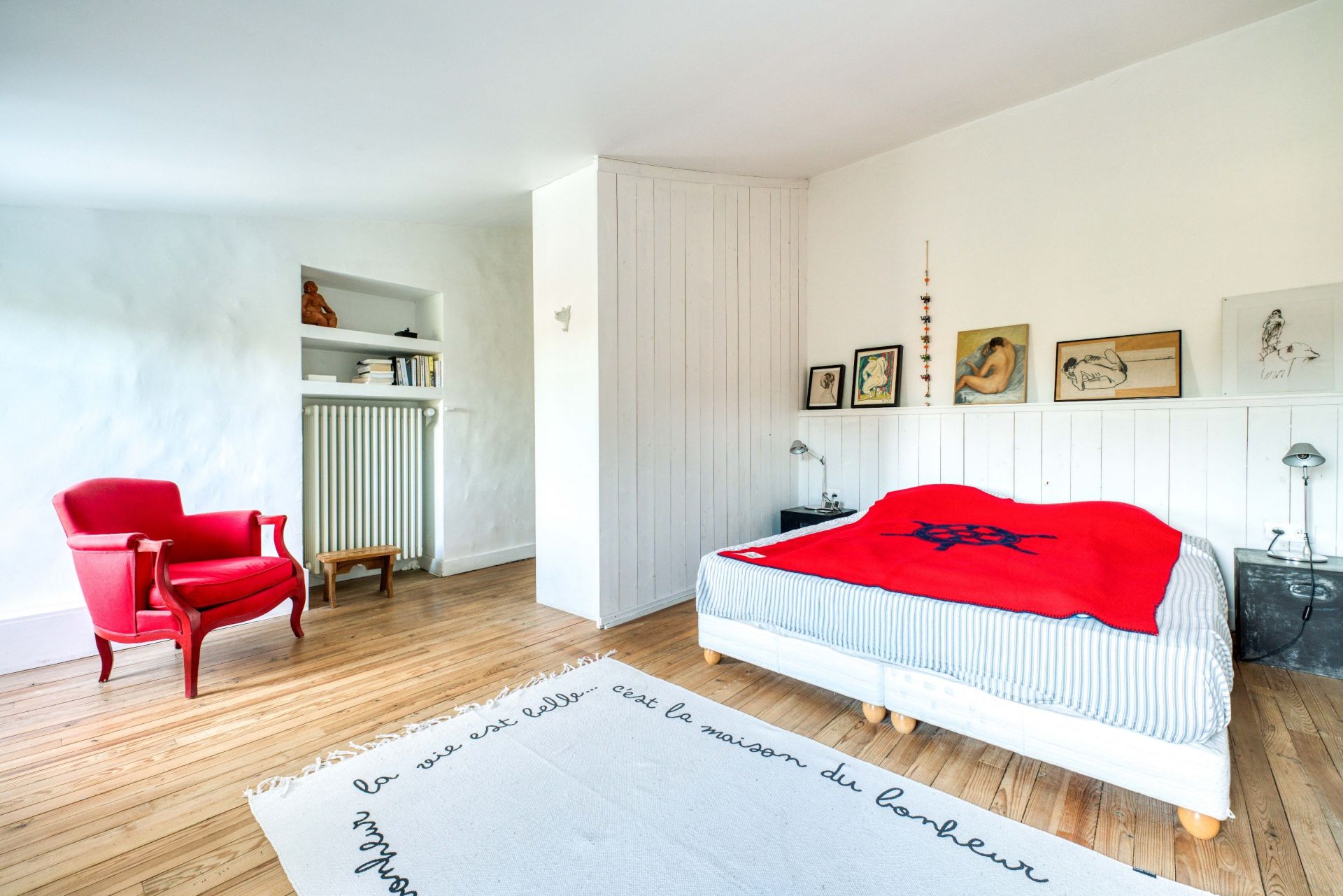 luxury house 7 Rooms for sale on LOIX (17111)