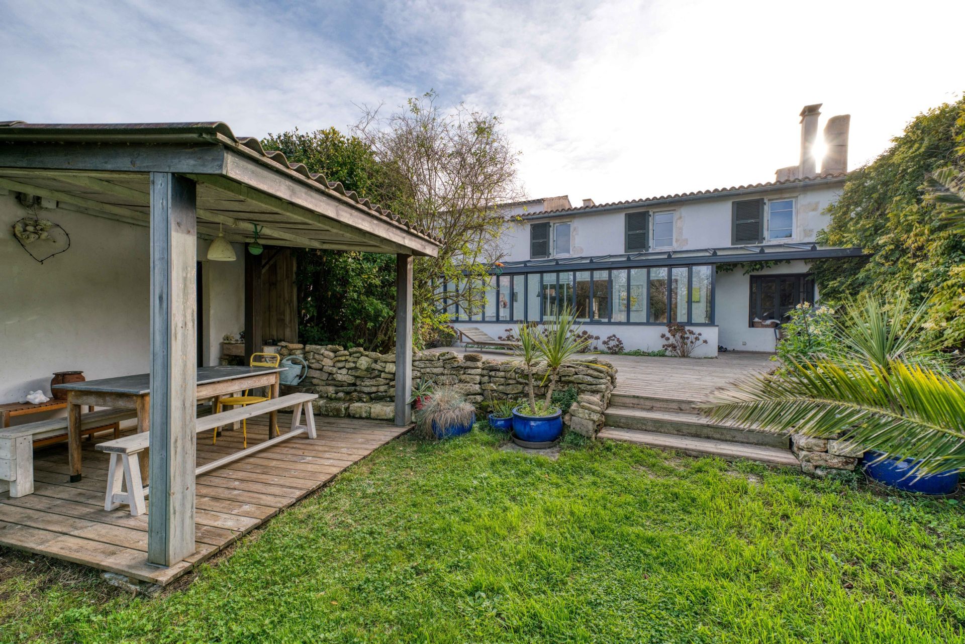 luxury house 7 Rooms for sale on LOIX (17111)