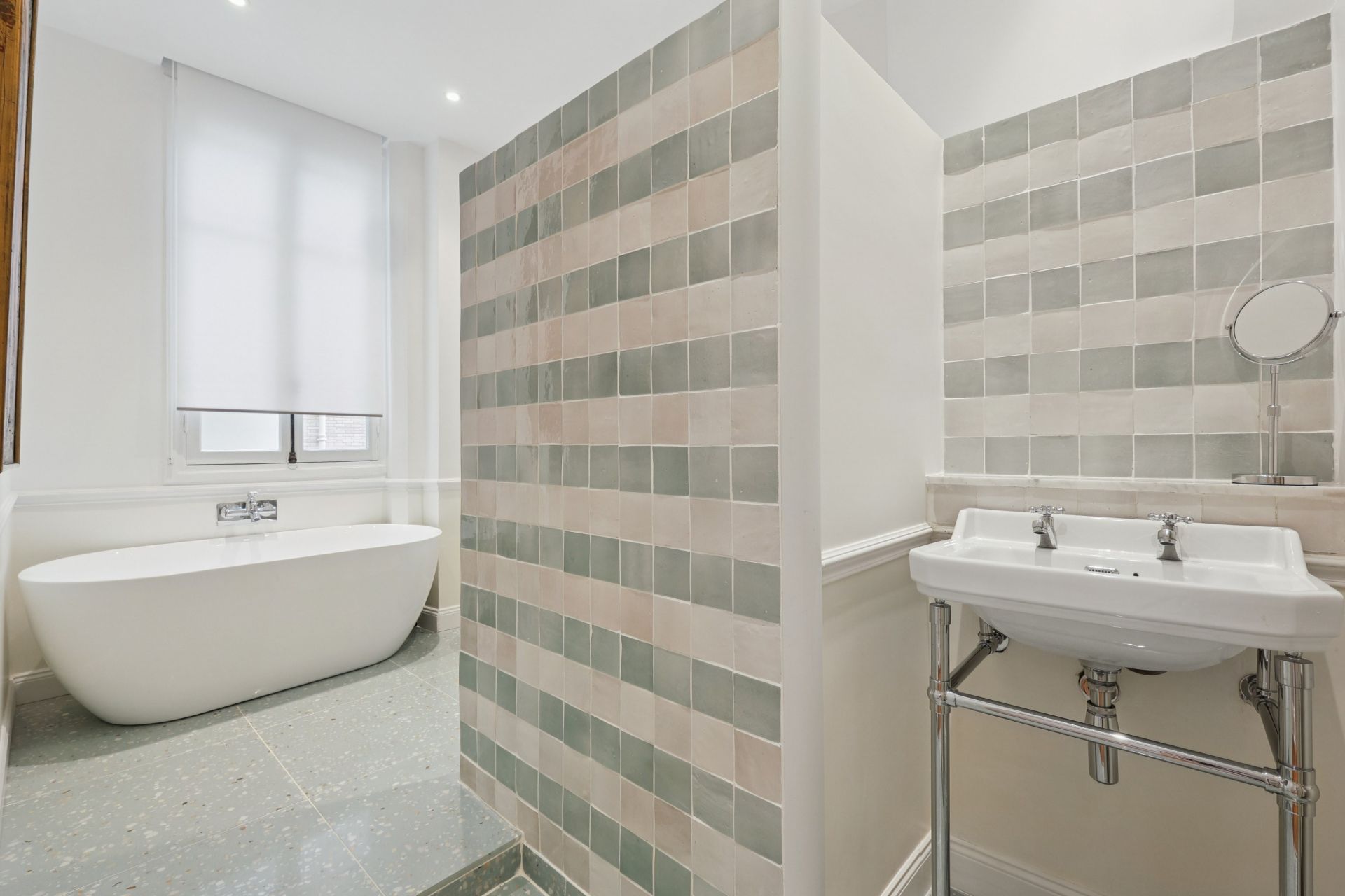 luxury apartment 6 Rooms for sale on PARIS (75004)