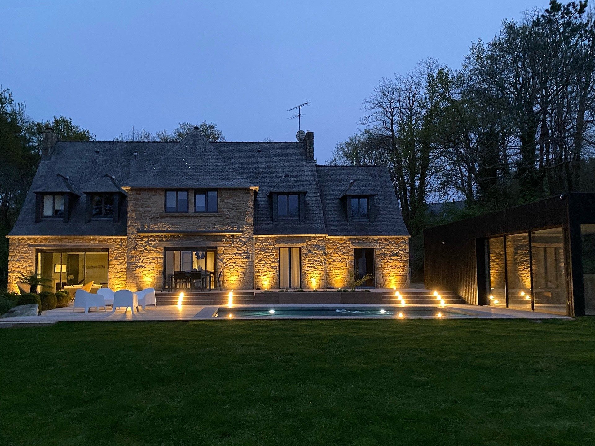 maison de luxe 10 Pièces en vente sur PLOUGASTEL DAOULAS (29470)