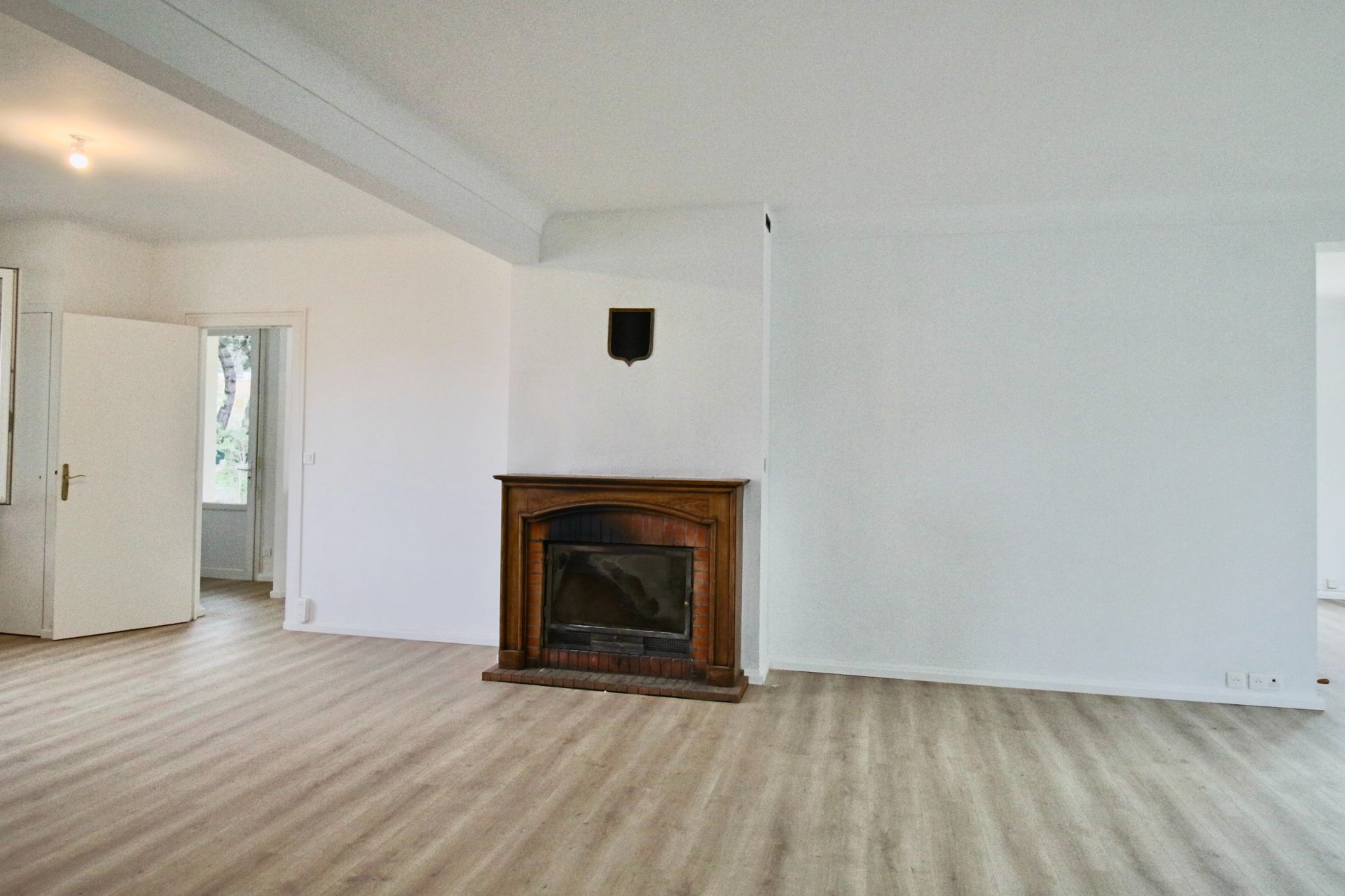 luxury house 5 Rooms for sale on LA BAULE (44500)