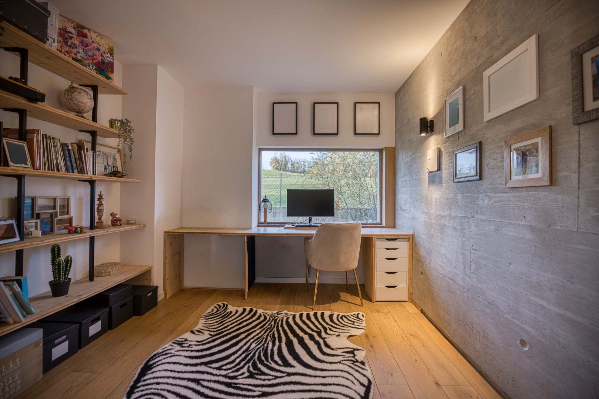 luxury house 10 Rooms for sale on ANNECY LE VIEUX (74940)