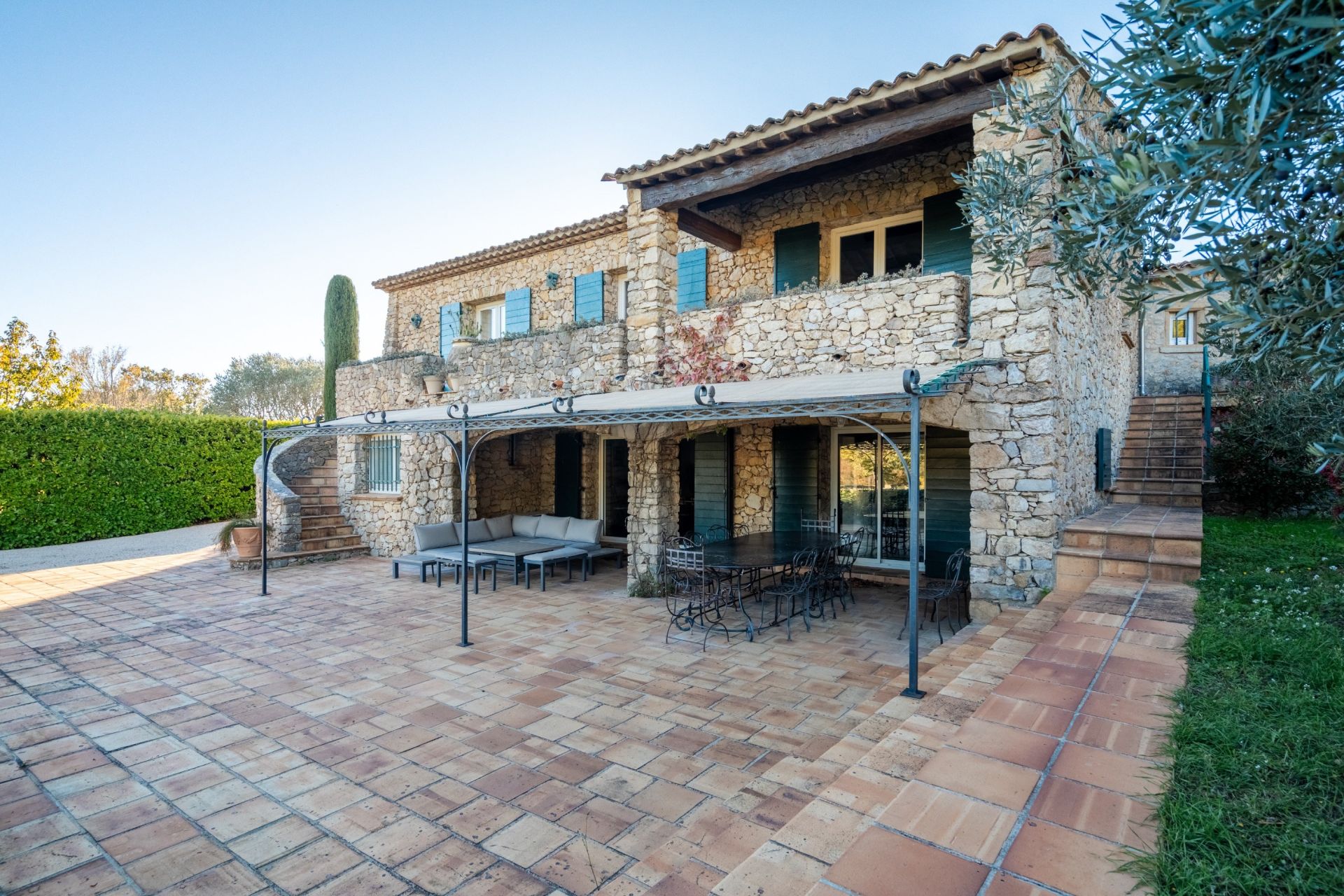 maison de luxe 8 Pièces en vente sur LA ROQUEBRUSSANNE (83136)