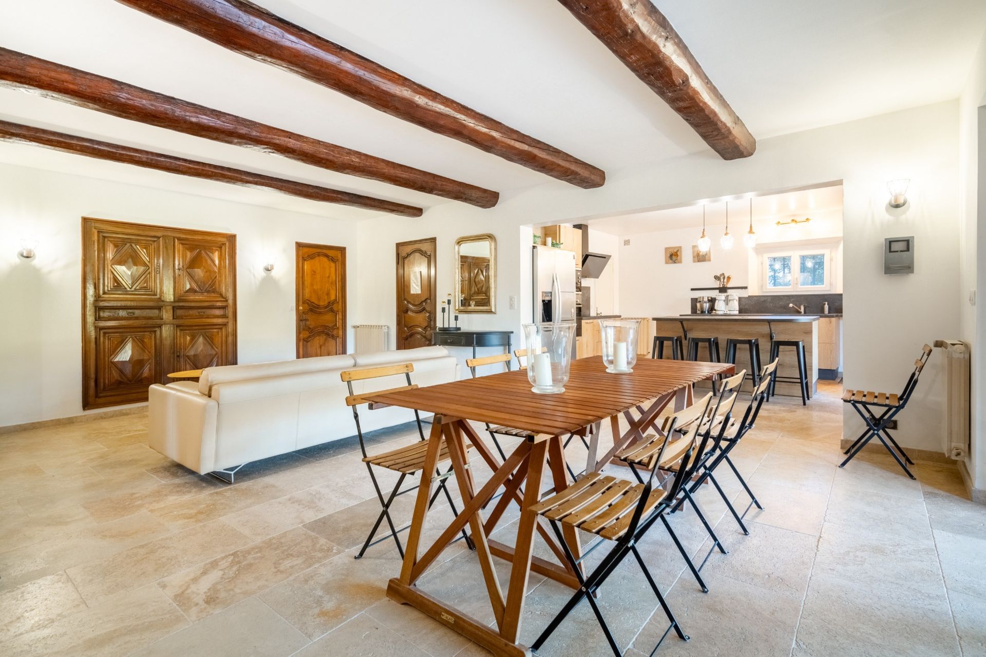luxury house 8 Rooms for sale on LA ROQUEBRUSSANNE (83136)