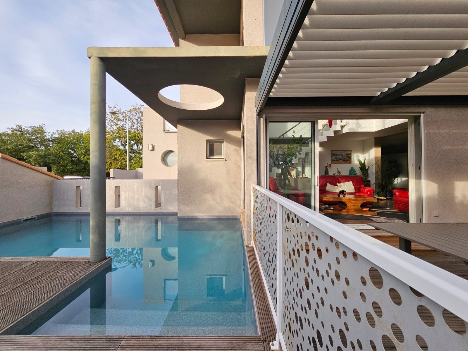 luxury house 5 Rooms for sale on PERPIGNAN (66000)