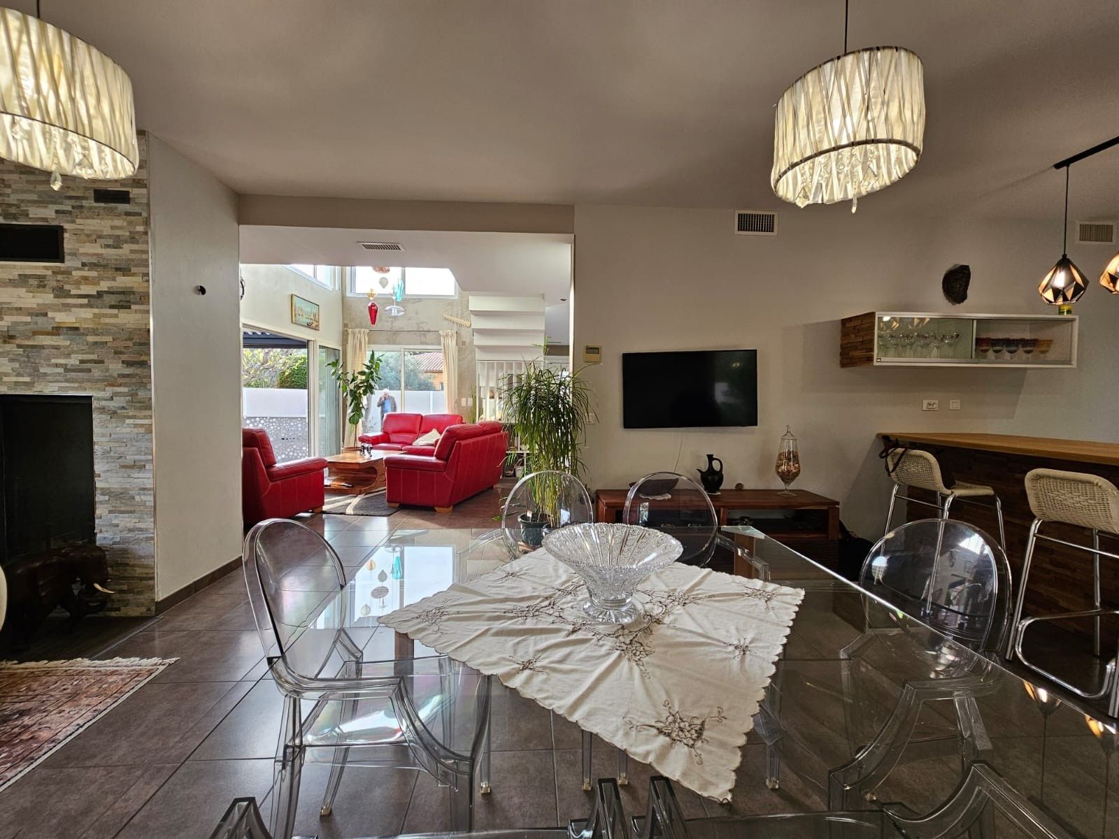 luxury house 5 Rooms for sale on PERPIGNAN (66000)