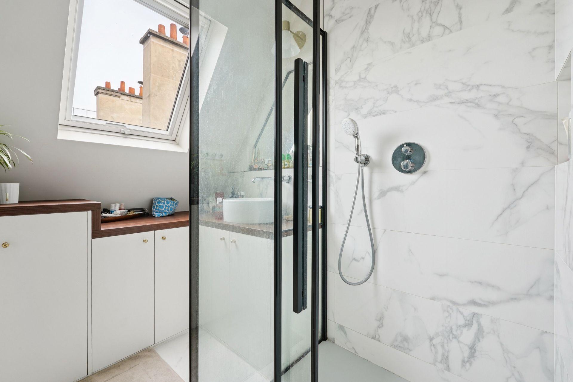 luxury apartment 2 Rooms for sale on PARIS (75008)