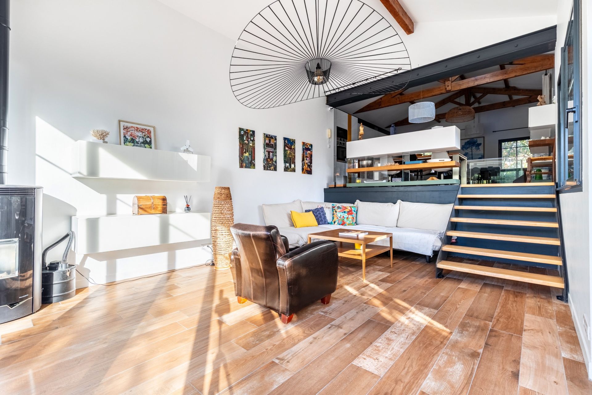 luxury house 7 Rooms for sale on PYLA SUR MER (33115)