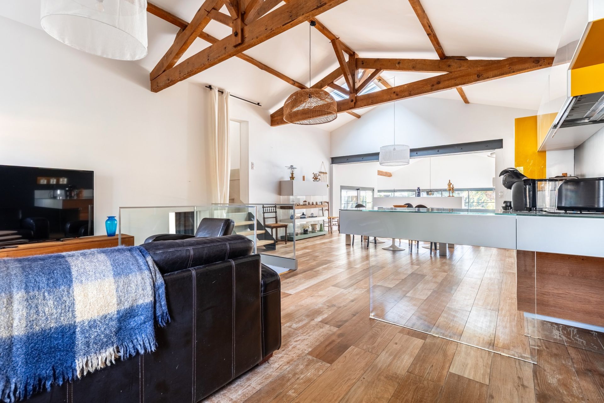 luxury house 7 Rooms for sale on PYLA SUR MER (33115)