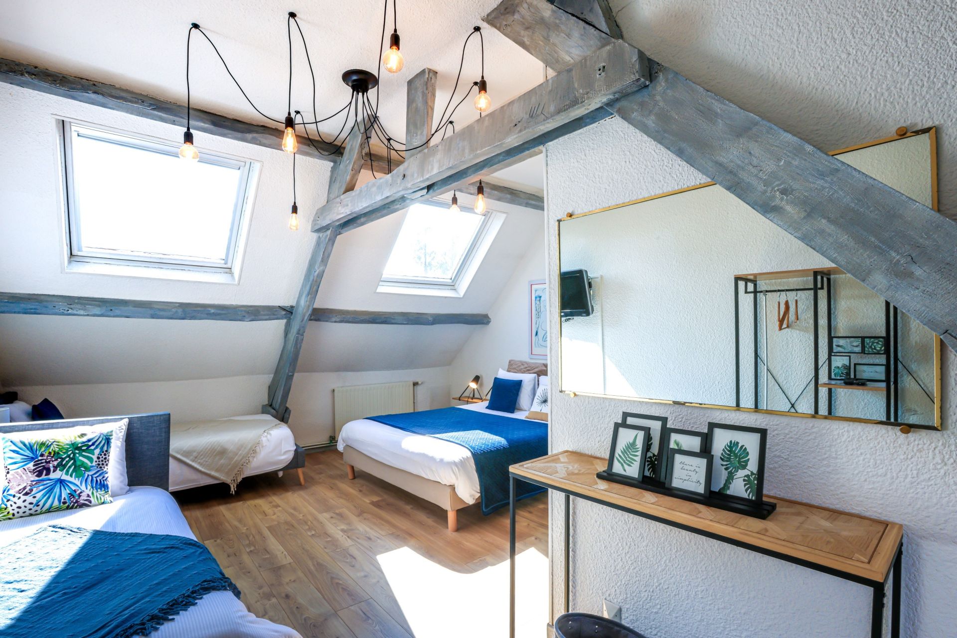 luxury property 14 Rooms for sale on MONTREUIL (62170)