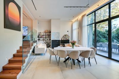 Sale Luxury house Aix-en-Provence 8 Rooms 280 m²