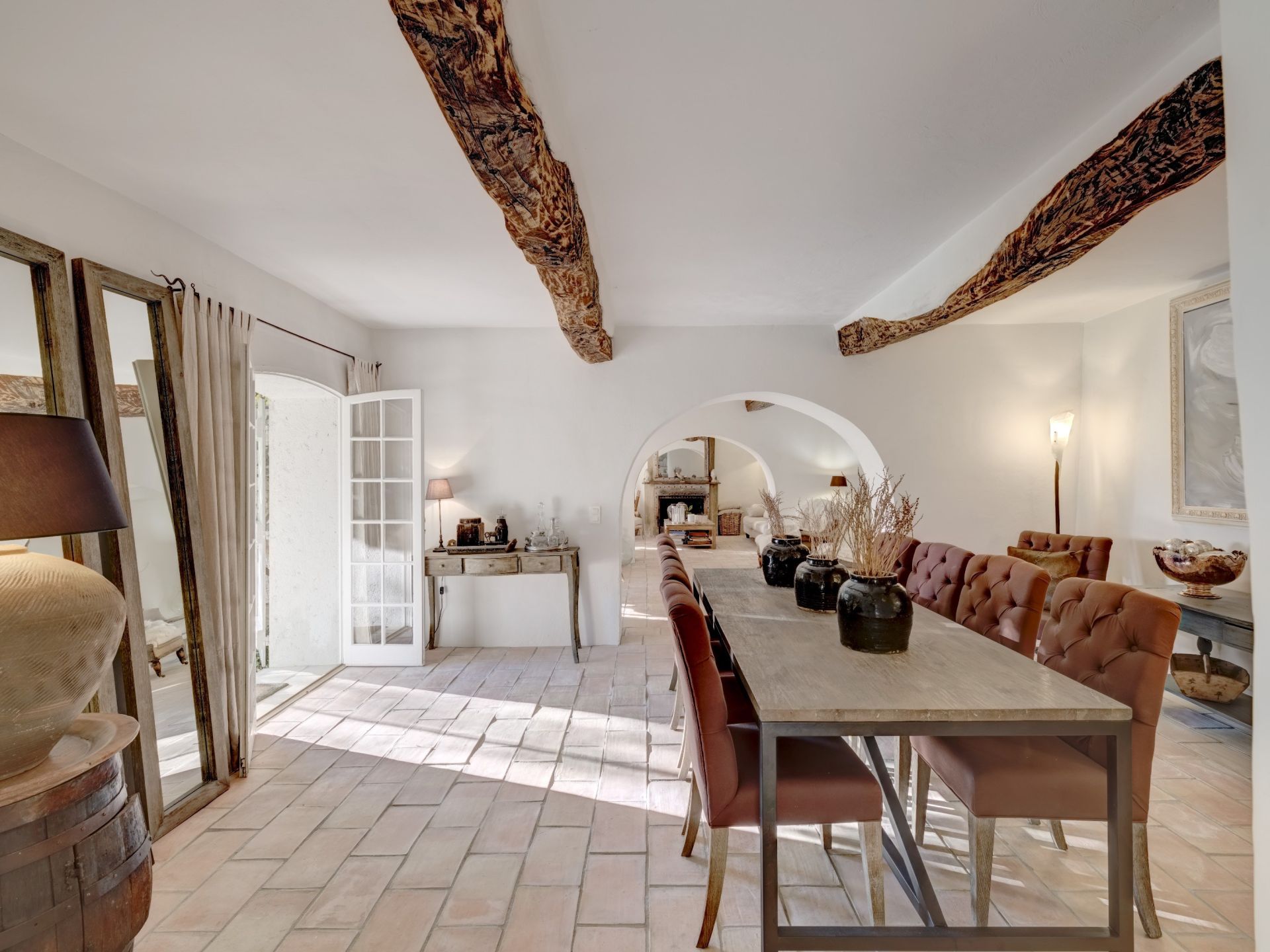 luxury provencale house 11 Rooms for sale on CHATEAUNEUF GRASSE (06740)