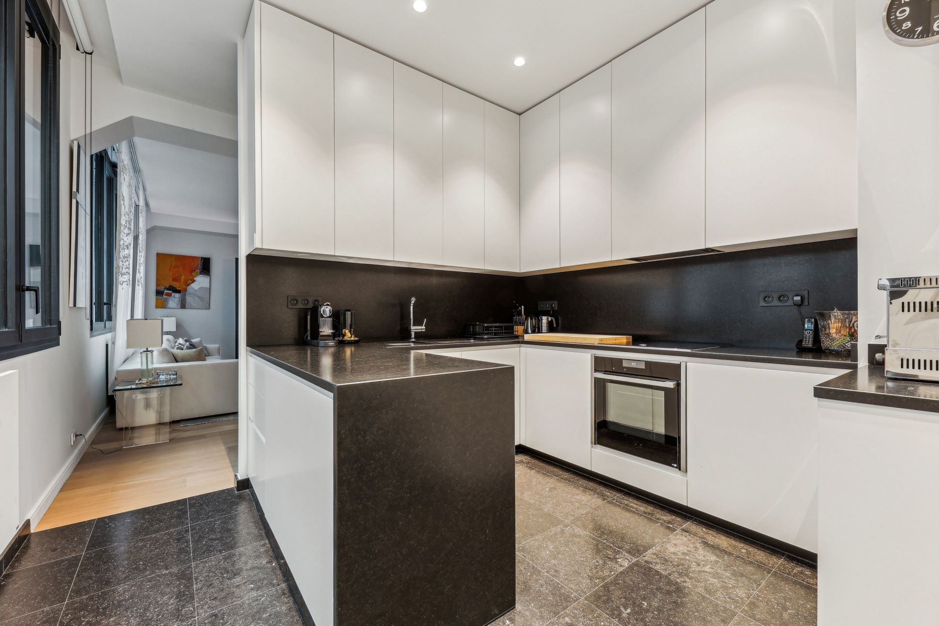 luxury apartment 3 Rooms for sale on PARIS (75007)