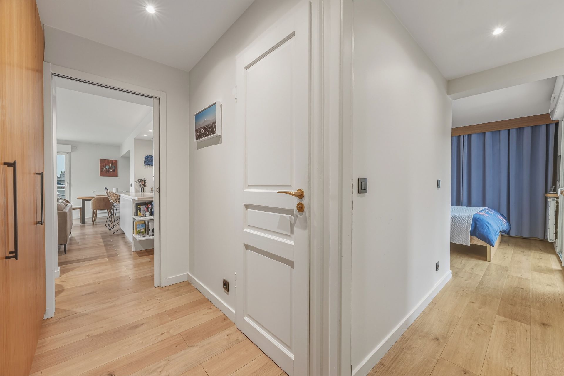 luxury apartment 4 Rooms for sale on DIVONNE LES BAINS (01220)