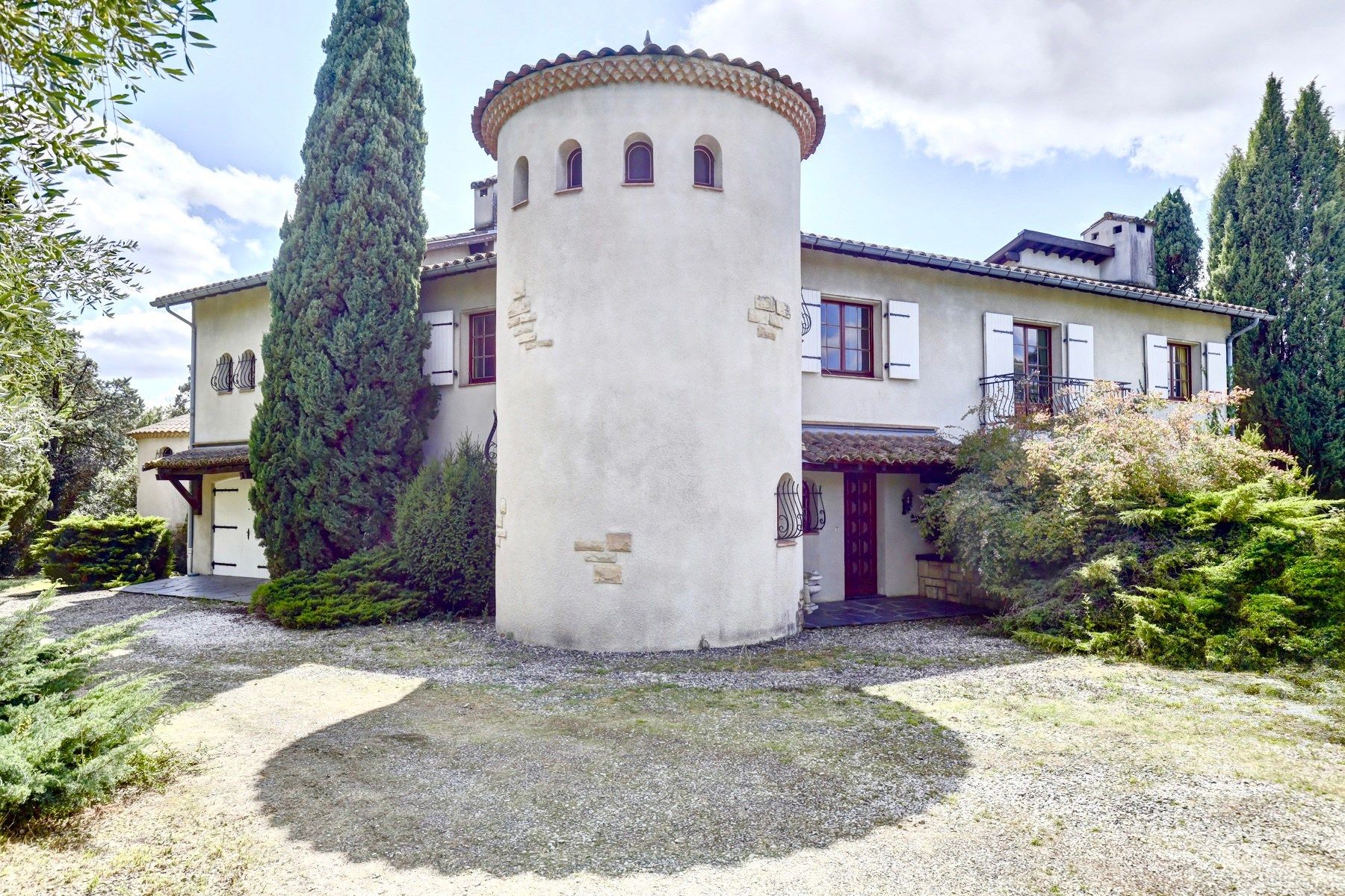 luxury house 6 Rooms for sale on ST JEAN (31240)