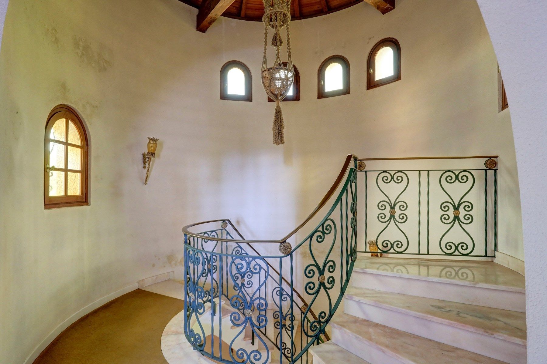 luxury house 6 Rooms for sale on ST JEAN (31240)