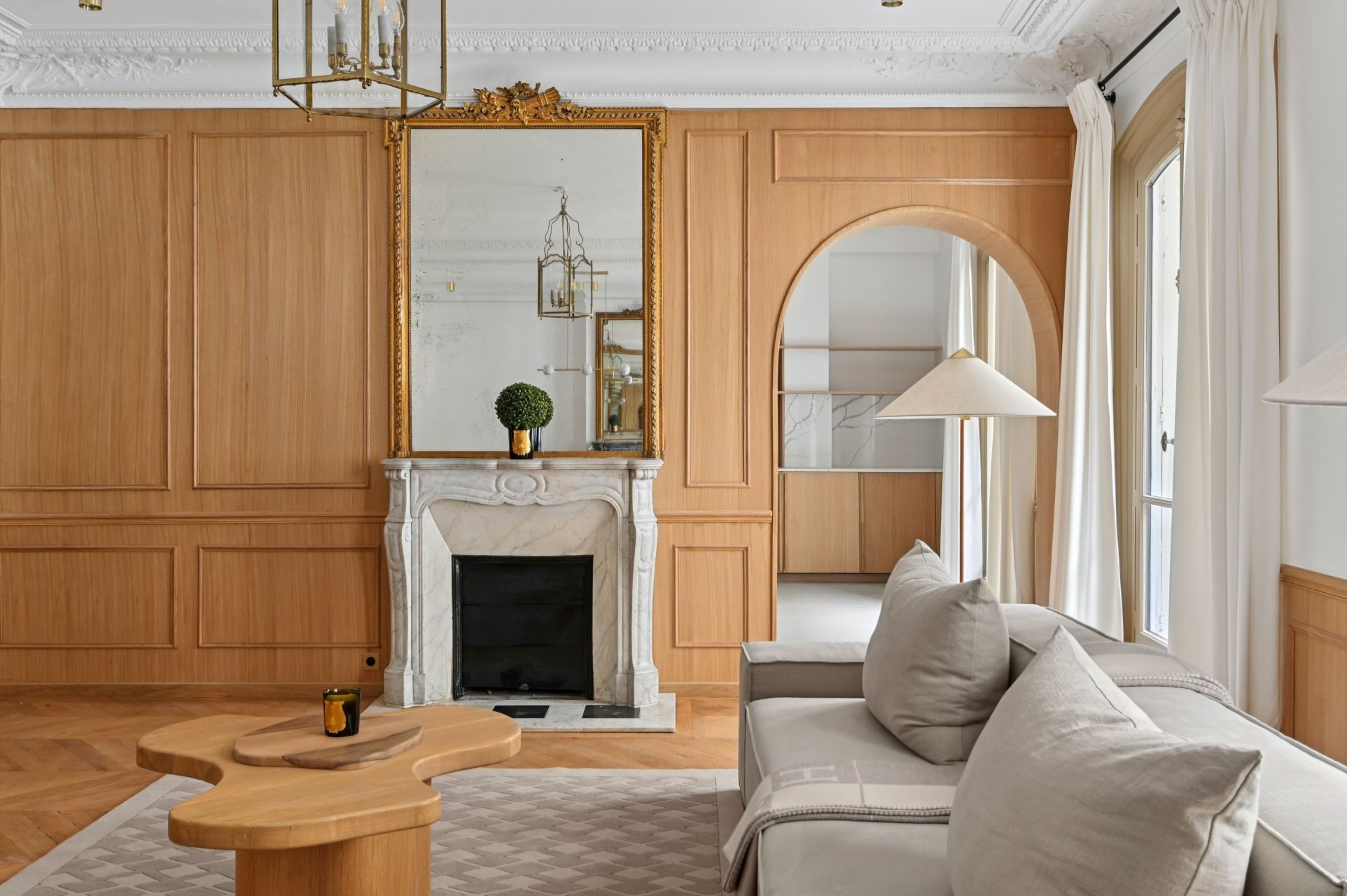 luxury apartment 5 Rooms for sale on PARIS (75007)